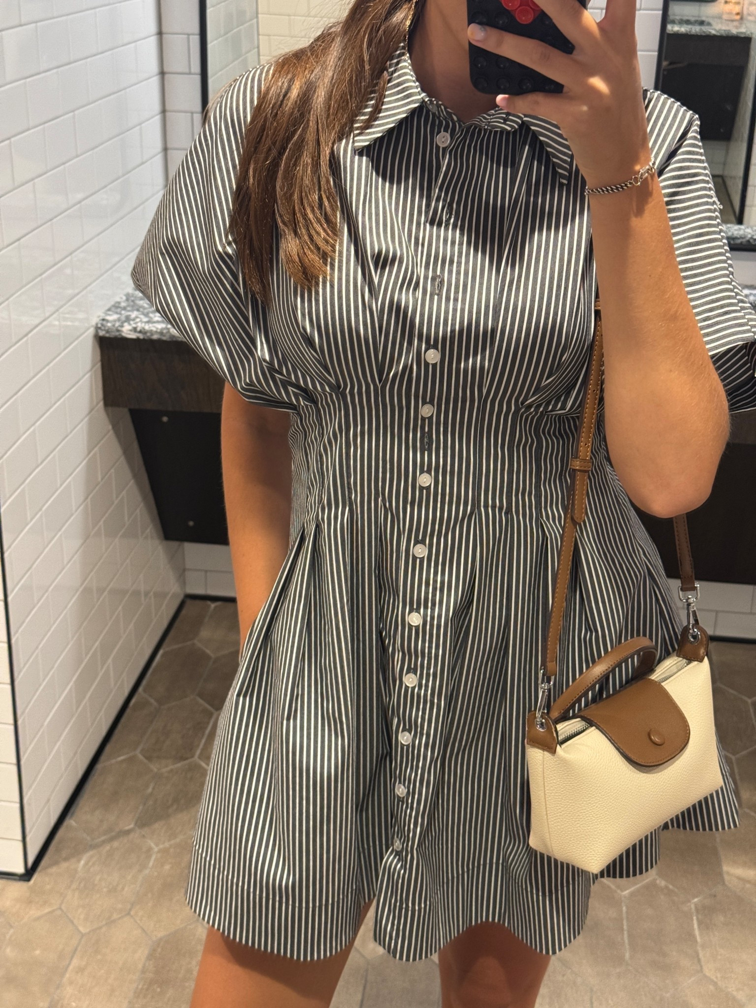 I quite literally have NEVER loved a dress so much. This is the perfect dress to just throw on!!! Obsessed 