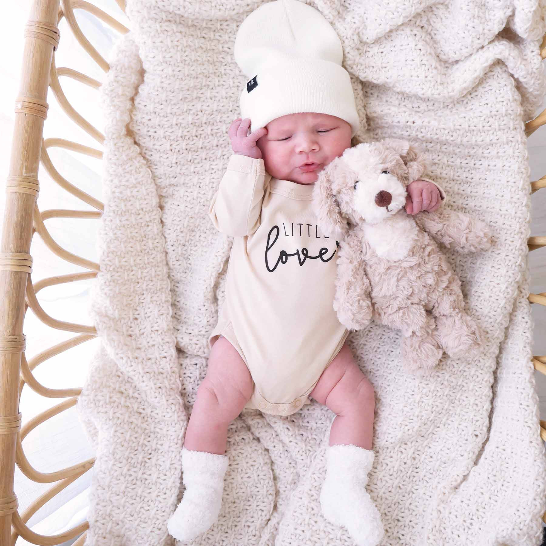 Cuddle Plush Friends | Parker Puppy | Caden Lane