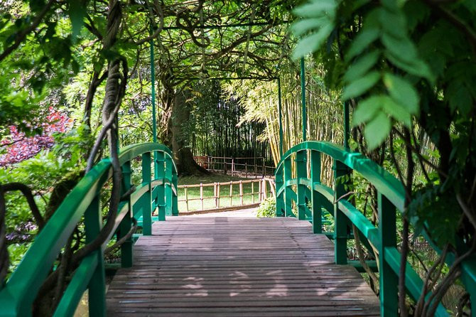 Giverny Small-Group Half Day Trip with Monet’s Gardens from Paris | Viator – A TripAdvisor Company (US)