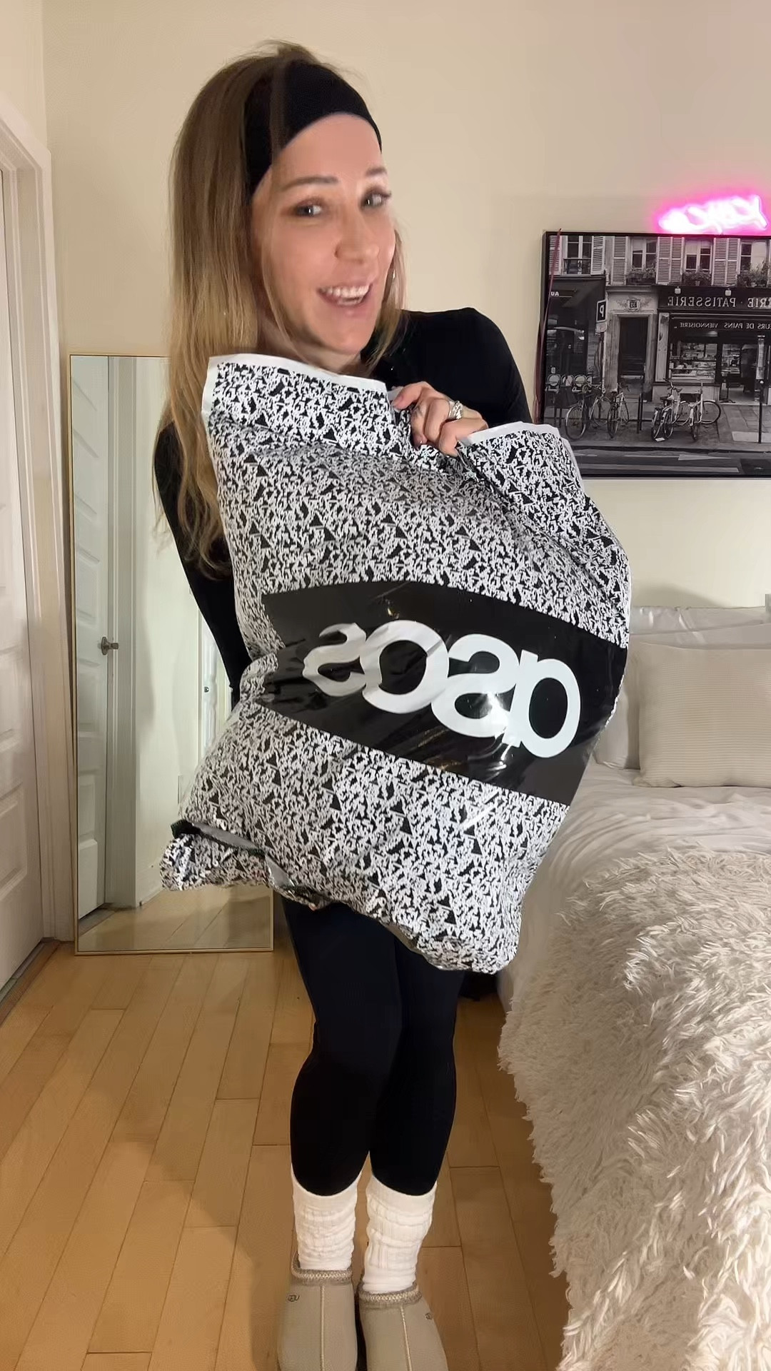 ASOS HAUL 🔥
- - -
2 items were sold out but I put the link of similar items here

#LTKfindsunder50 #LTKstyletip #LTKSeasonal