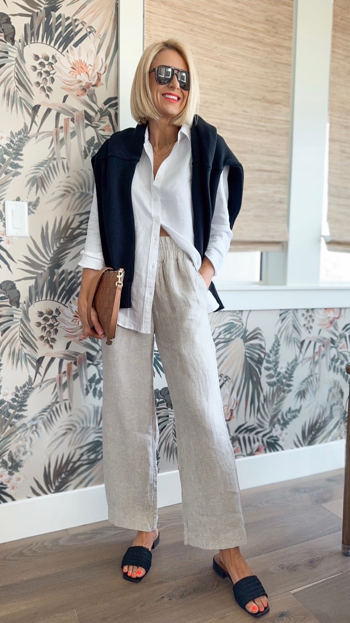 Quiet luxury, but make it cozy 🍂
This entire Quince look is under $100 and screaming effortless elegance. From breathable linen pants and a classic linen top to the throw-on-and-go sweater that makes fall layering look chic—not bulky. Wearing a size Medium in everything and linking it all for you on LTK! @onequince 

📌 Transitional staples that feel designer (without the price tag)
#quincepartner #LTKfallstyle #LTKunder100 #fallcapsulewardrobe #quietluxuryonabudget #LTKfinds #elevatedbasics #falltransitionstyle #LTKessentials