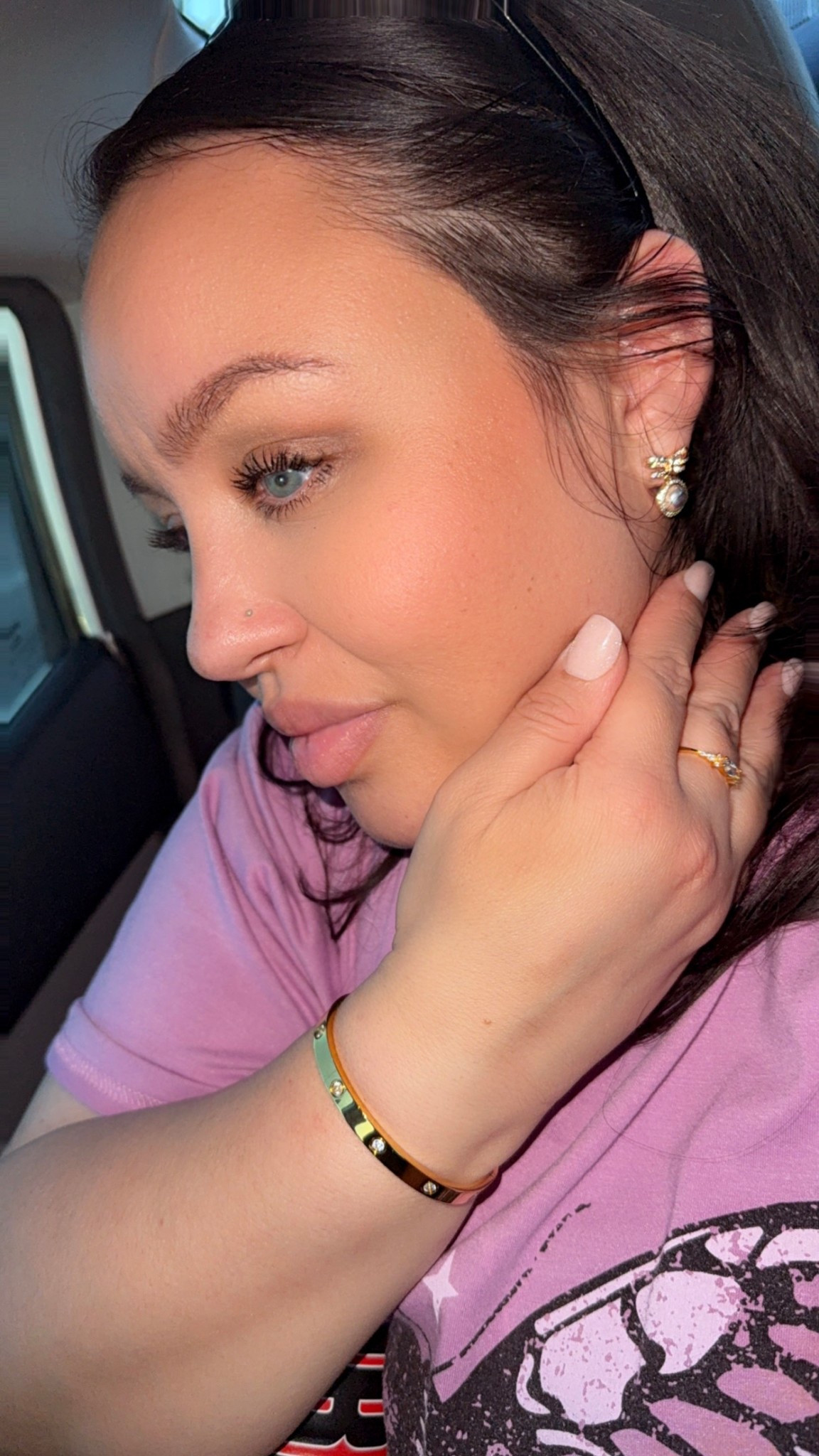 Obsessed with these cute bow earrings 🎀



Womens fashion, women’s jewelry , jewelry , Amazon , Amazon fashion, 

#LTKFamily #LTKBeauty #LTKU