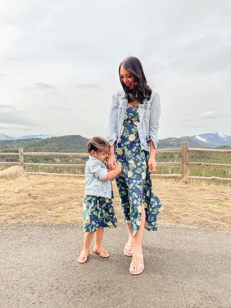 Mommy and me outfits, spring fashion, mommy and me dresses, family matching spring photos, mommy and me matching sandals for women’s and toddlers, floral print dresses

#LTKfamily #LTKunder100 #LTKkids