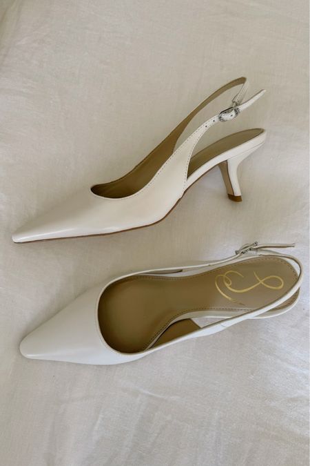 White slingback mules

Slingback mules, slingback heels, white slingback heels, white slingback mules, slingback mule heels, heeled mules, white heels, spring shoes, spring heels, heels, summer heels, summer shoes

#LTKSeasonal #LTKstyletip #LTKshoecrush