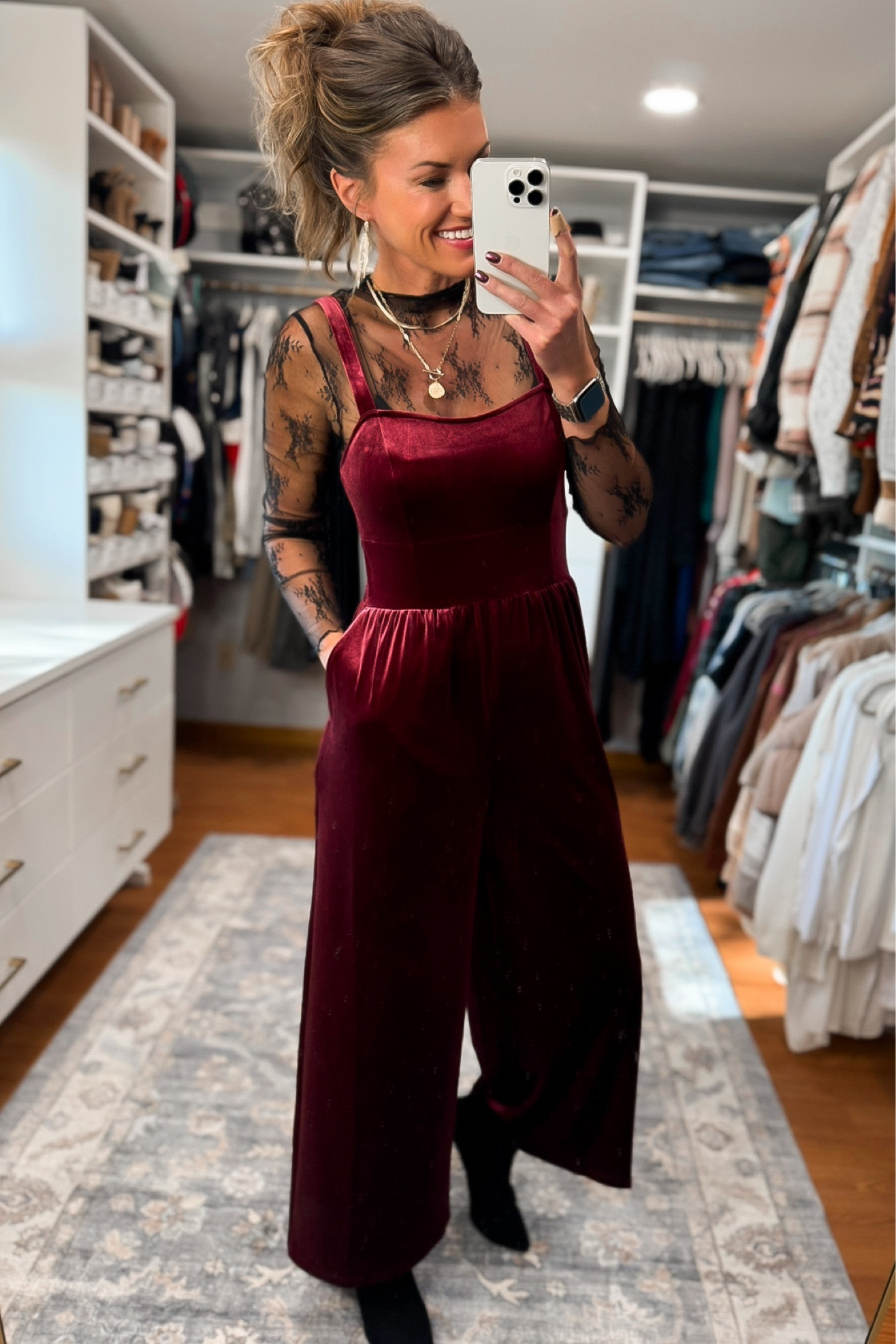 Old navy jumpsuit 50% off. Only available in black now  

#LTKHoliday #LTKSeasonal