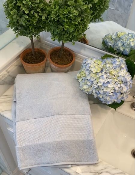 Loving this soft blue towel from @frontgate! It is pictured in the color Seascape but is offered in a variety of shades on blue! It is so soft and is such a great price! 

#ad
#frontgate 