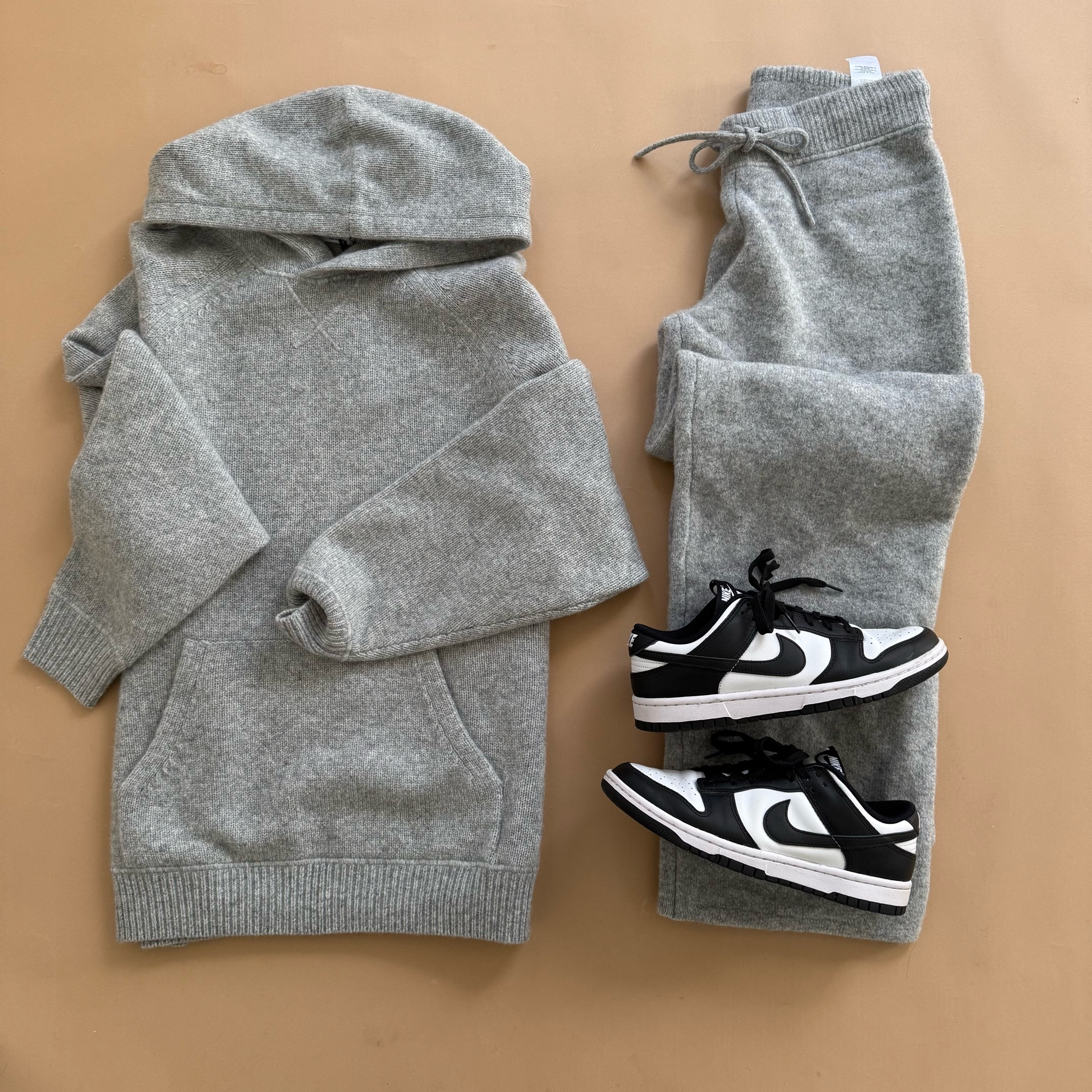 Cozy Fleece Mega Raglan™ Hoodie wearing size medium. Britton Merino Wool Pant wearing size medium
