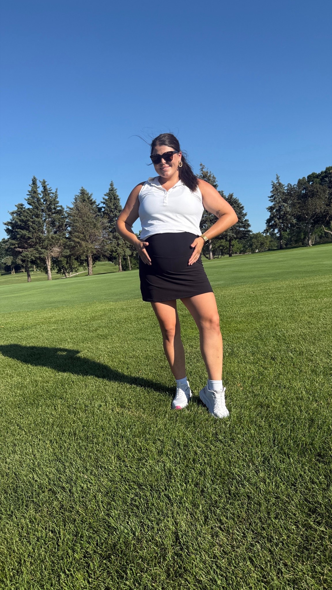 Summer golf outfit - finally caved and got a maternity skort and I’m so glad I did!! Wearing large in the golf skirt and xl in the golf top (I always size up for length in these :))

Midsize, maternity, pregnancy, golf

#ltkbump #ltkactive #ltkmidsize
