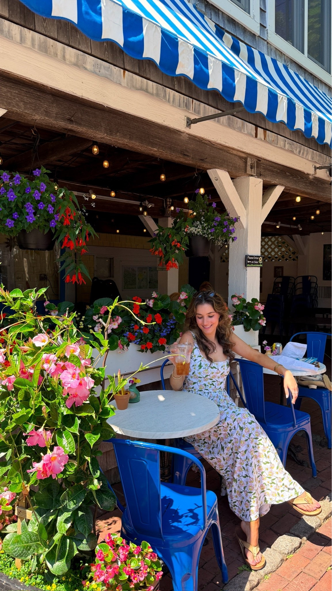 I swear Smith and Quinn have the best dresses for summer!! Anti-wrinkle material and totally machine-washable, I’m 5 foot 3, wearing a XS🤍🌊🌸 

Summer staples / new england chic / classic style / cute summer dresses / reversible dress / flower dress / maxi dress / floral pattern / coastal style / coastal granddaughter / coffee date / cute outfit inspiration

#LTKootd #LTKgrwm #LTKSeasonal