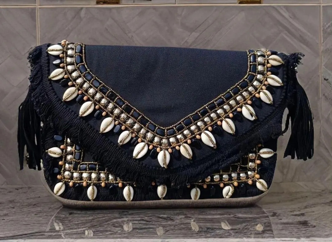 Handmade Shell Bag Black Shell Purse Seashell Purse Beaded Shell Handbag Boho Shell Clutch Coasta... | Etsy (US)