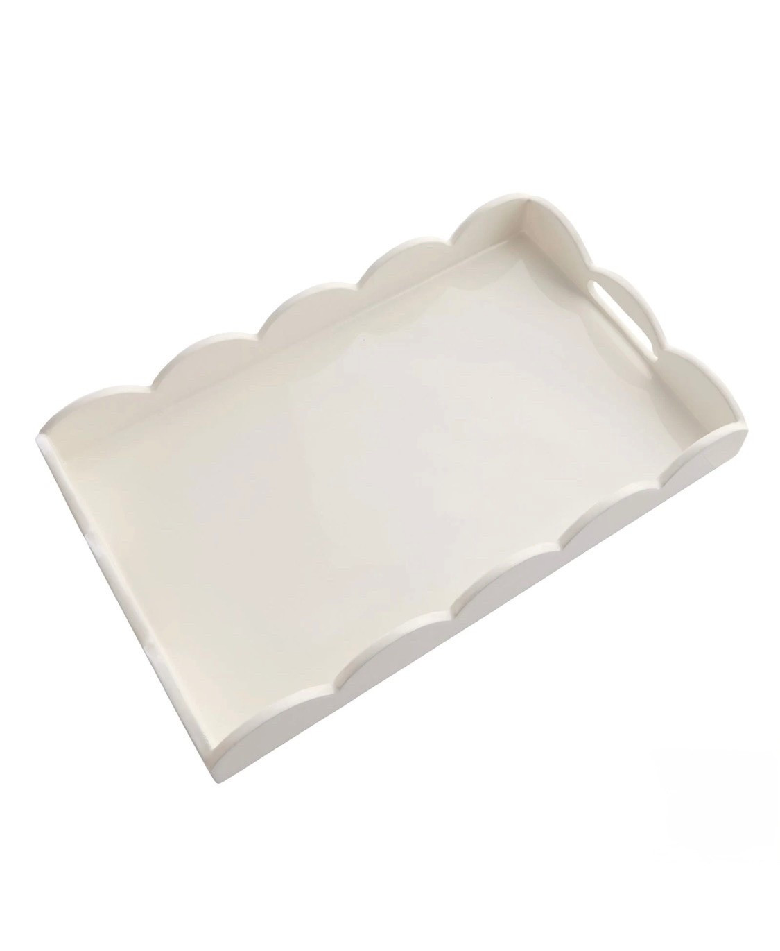 If it has scallops, I’m
Sold! This is a gorgeous tray!
