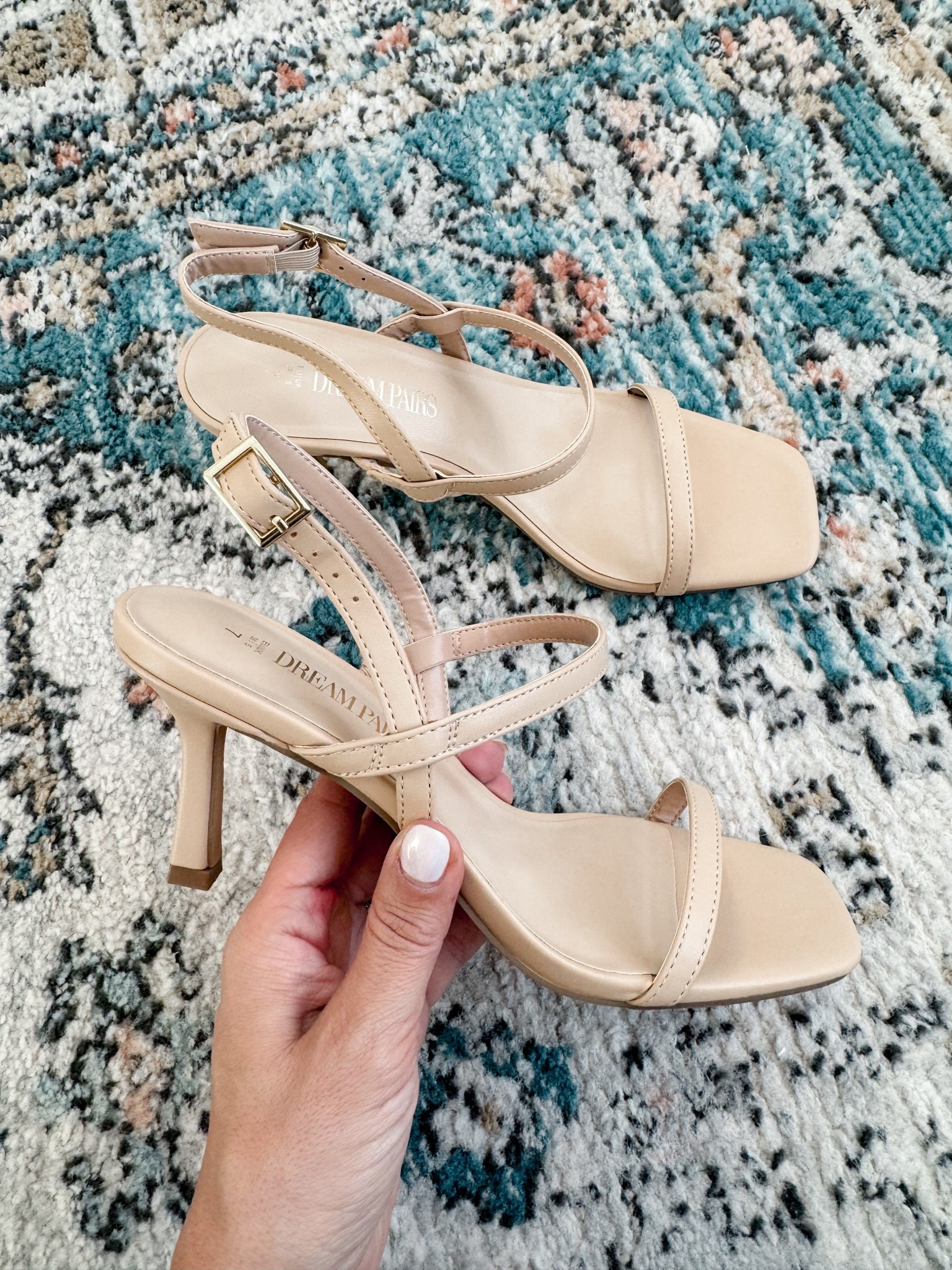 Amazon kitten heels nude
Come in other colors 

#LTKShoeCrush #LTKStyleTip #LTKFindsUnder50