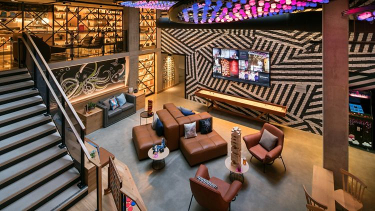 Moxy San Diego Downtown/Gaslamp Quarter | Marriott International Global