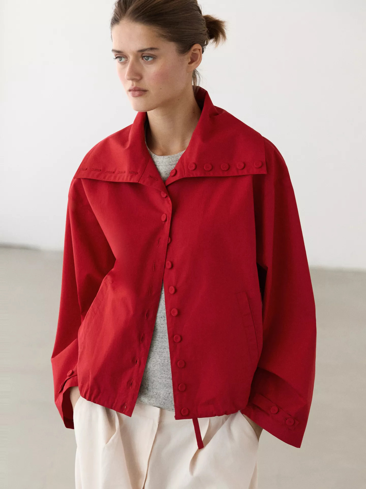 Lightweight cotton jacket with button details | Massimo Dutti UK