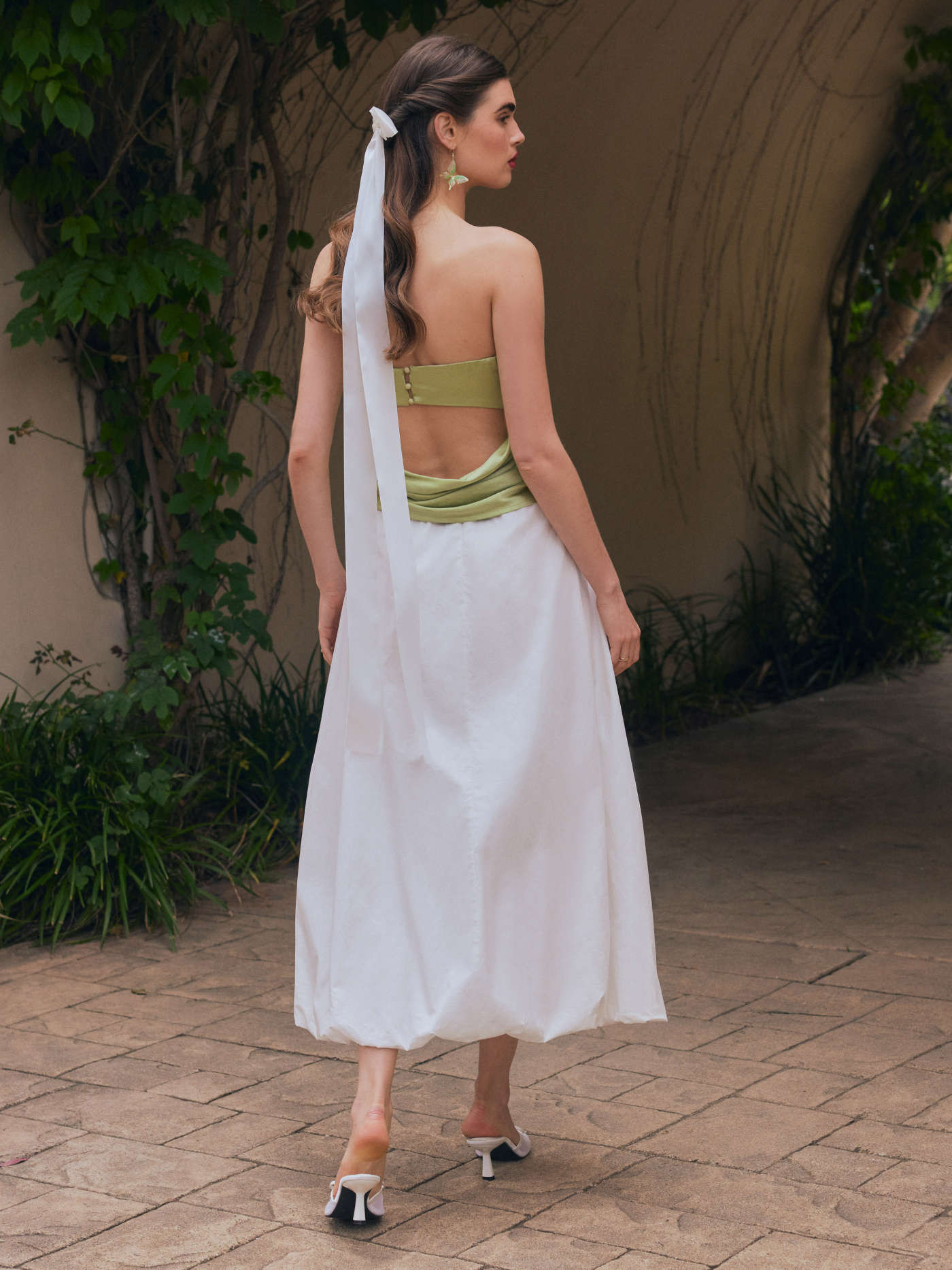 Mid Rise Solid Bubble Hem Maxi Skirt | Cider