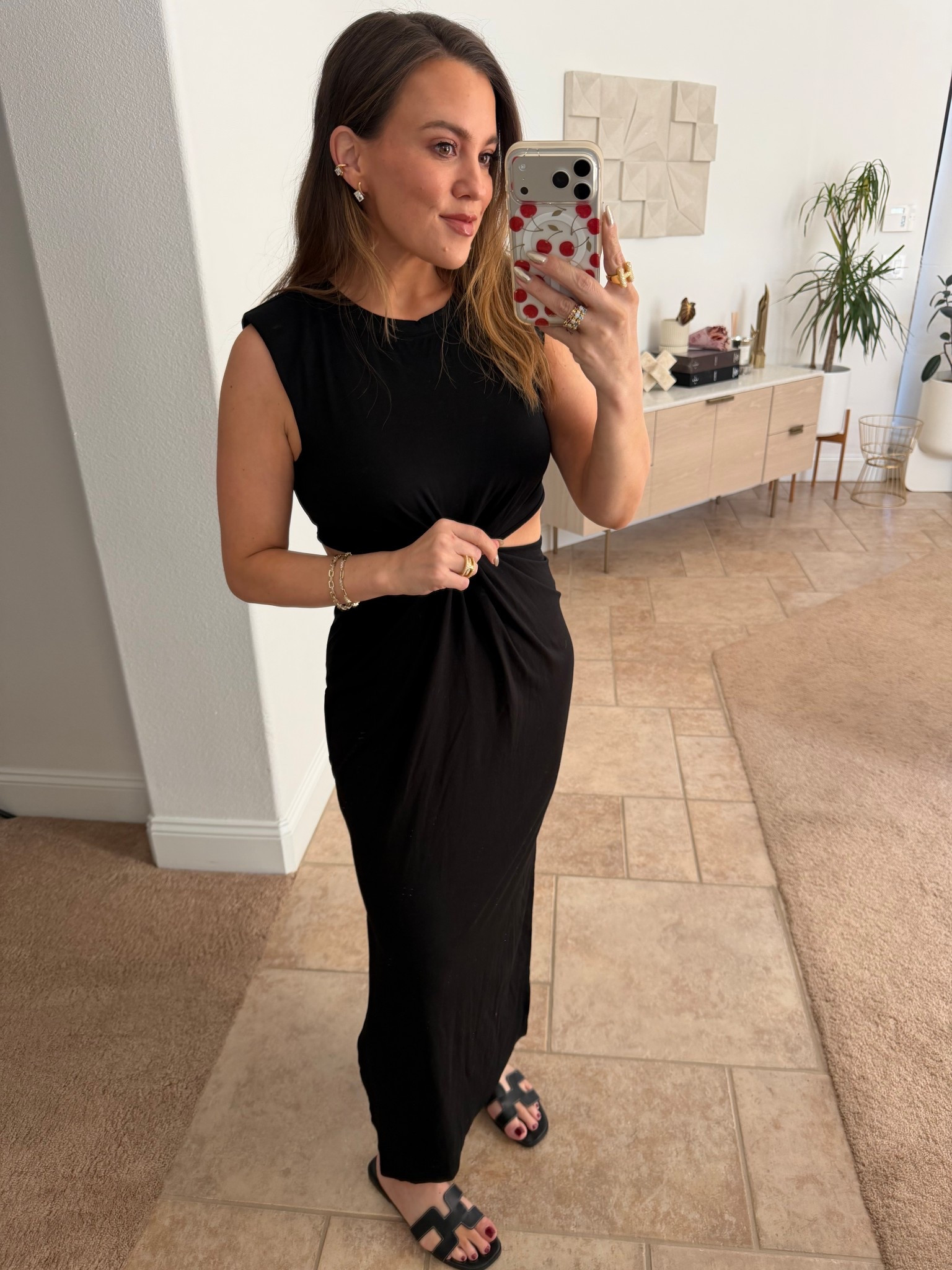 #AD The fit of this outfit is so flattering! You need to pack this for your spring break trip ASAP!  I am in a size medium and don't forget to use code AE15 for 15% off $70+! @cupshe #cupshepartner #cupshe