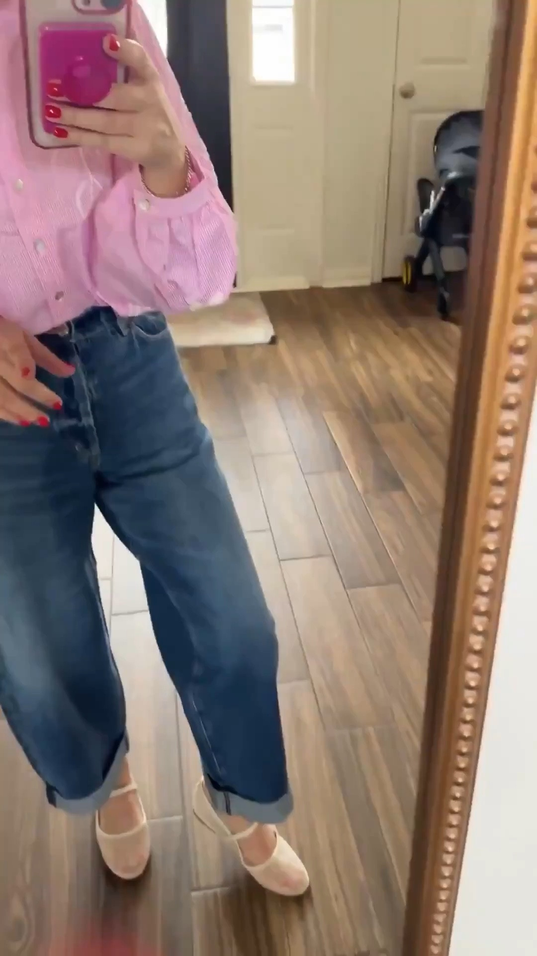 Loving this top



#LTKootd #LTKSeasonal #LTKdayinmylife