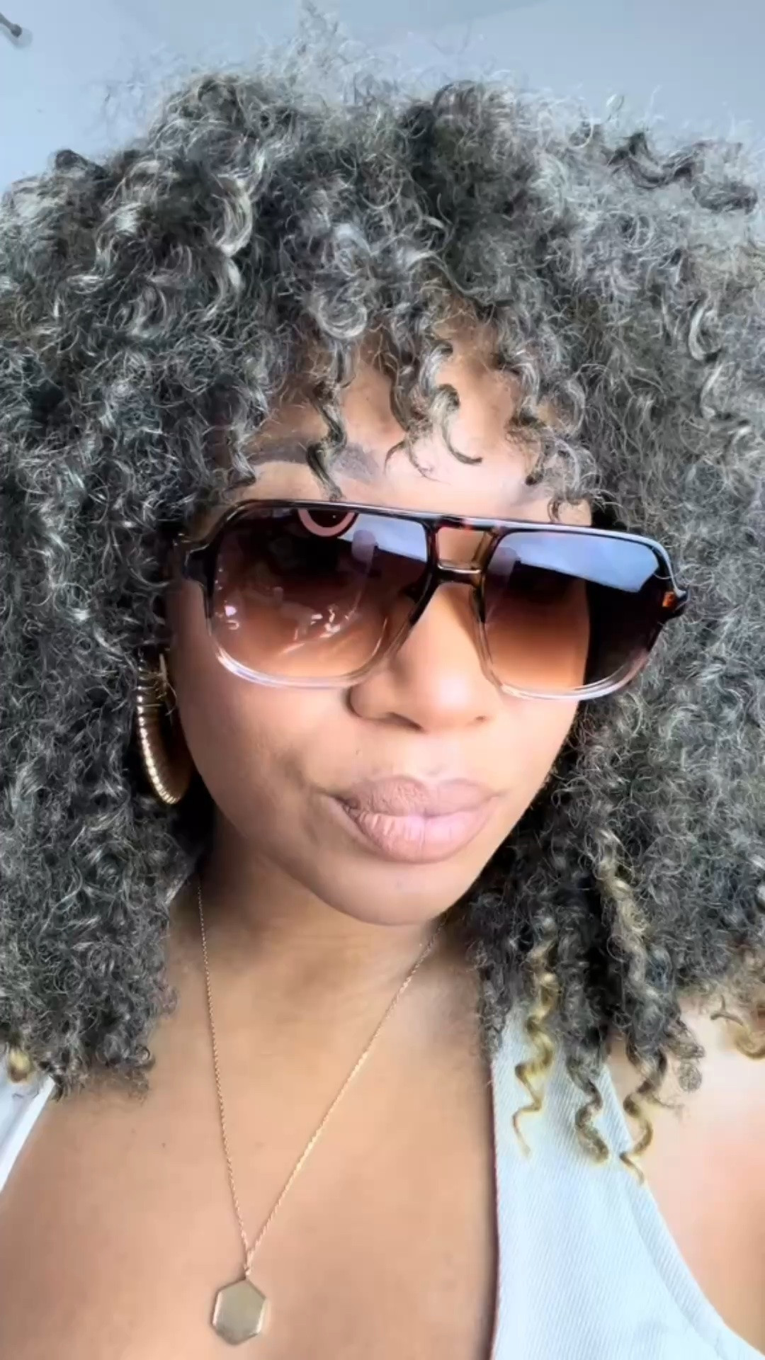 Summer sunglasses! 😎 ☀️

#LTKvlog #LTKgrwm #LTKBeauty