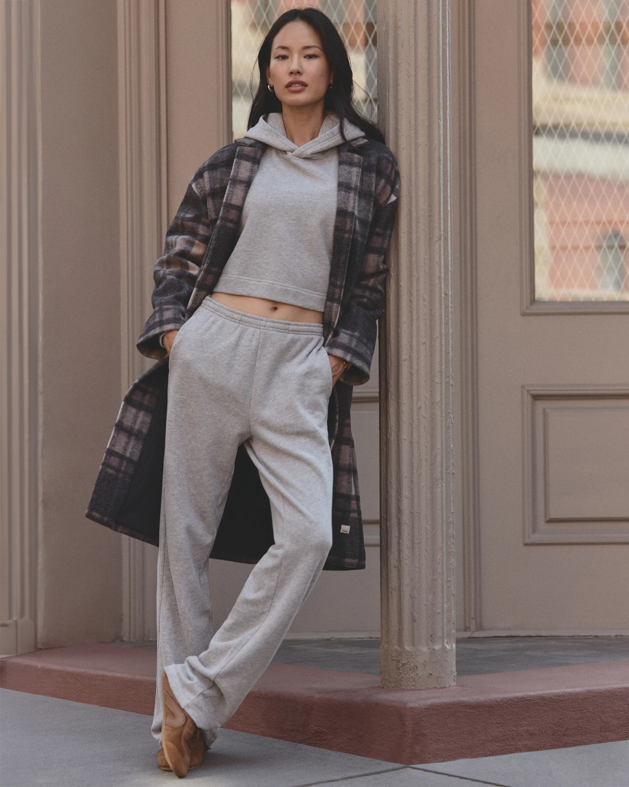Women's Ballard Trench | Willow Grey Nova Plaid Coat | Vuori | Vuori Clothing (US & Canada)