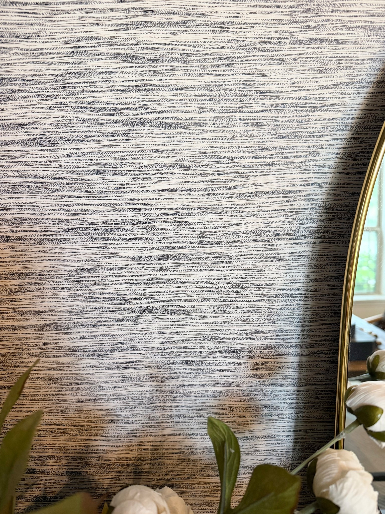 Wallpaper close up- the texture is even better in person!

#LTKHome