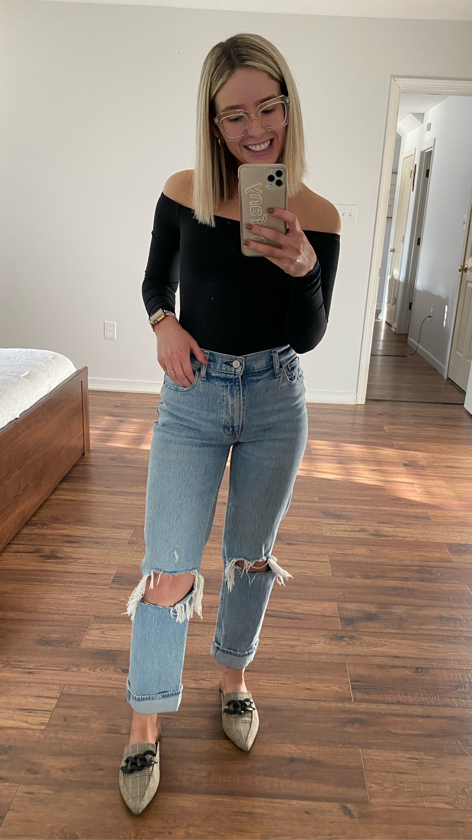 Nuuds black off the shoulder bodysuit in size Small TTS

#LTKunder100 #LTKFind #LTKstyletip