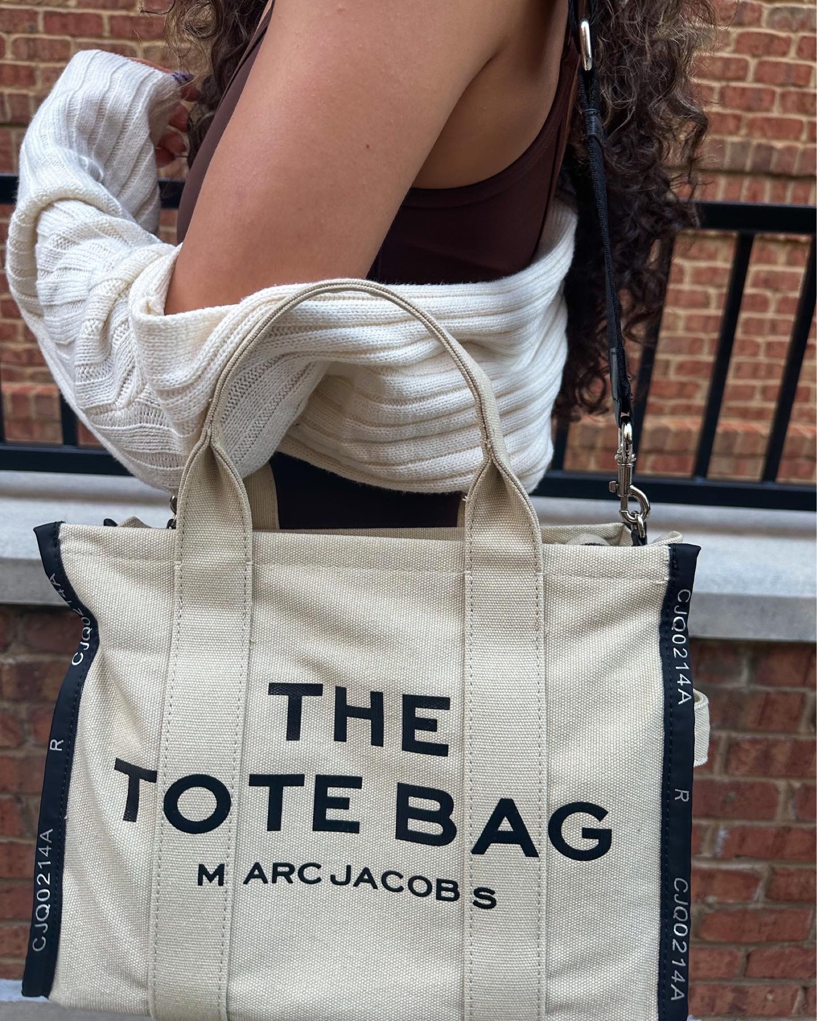 Fall outfits. Marc Jacobs The Tote Bag dupe.

#LTKbeauty #LTKstyletip