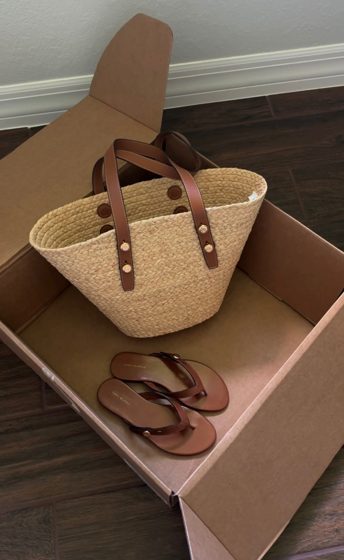Summer staples just arrived 🥥