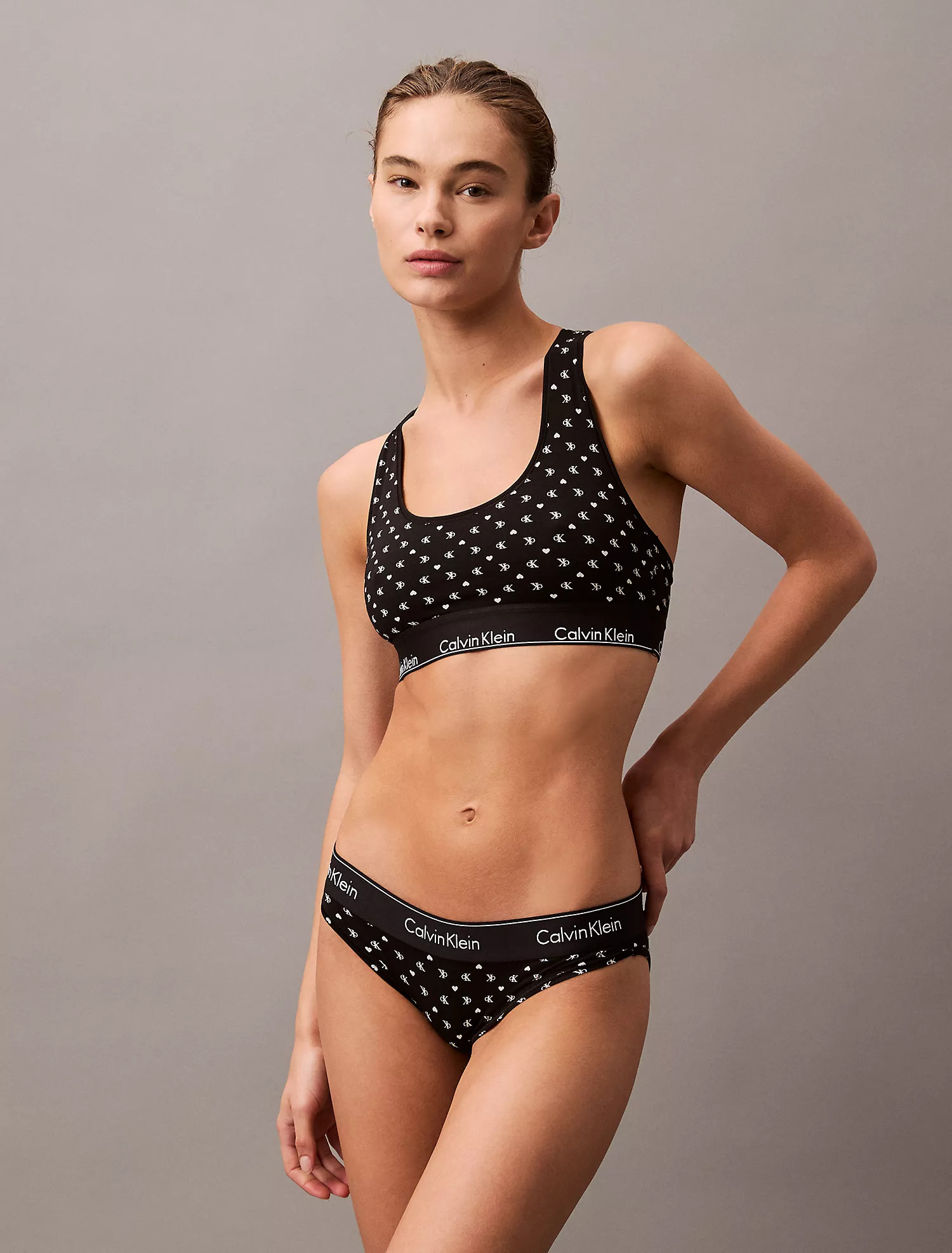 Modern Cotton V-Day Unlined Bralette | Calvin Klein | Calvin Klein (US)