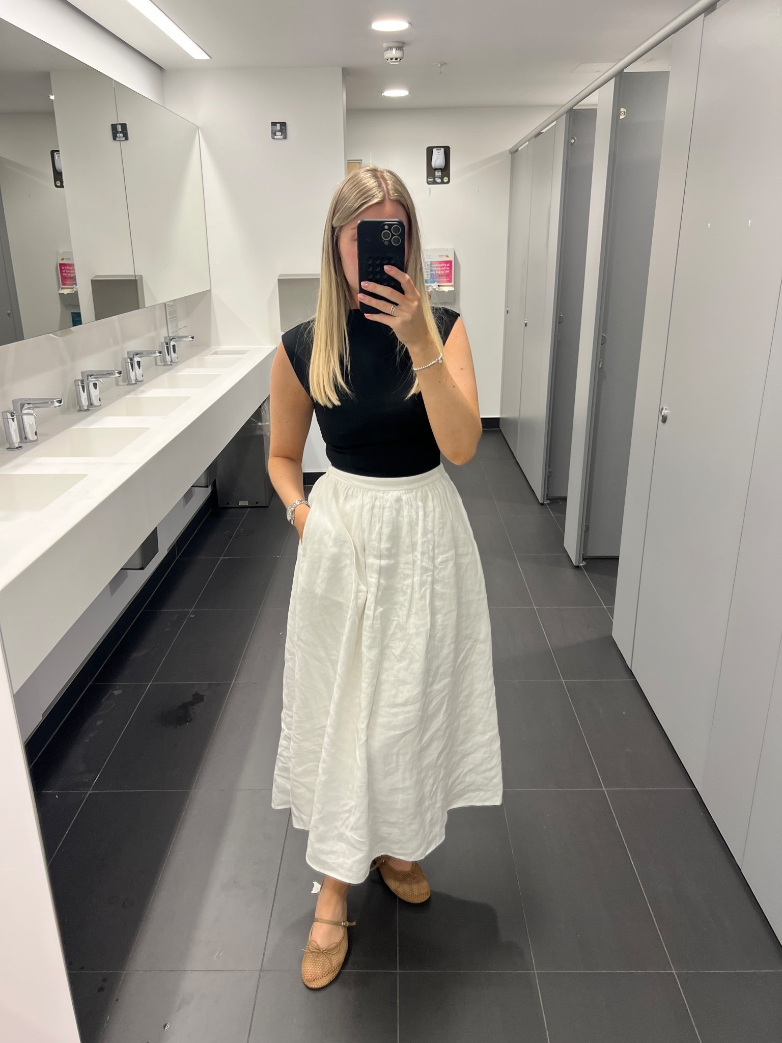 Todays work outfit💻