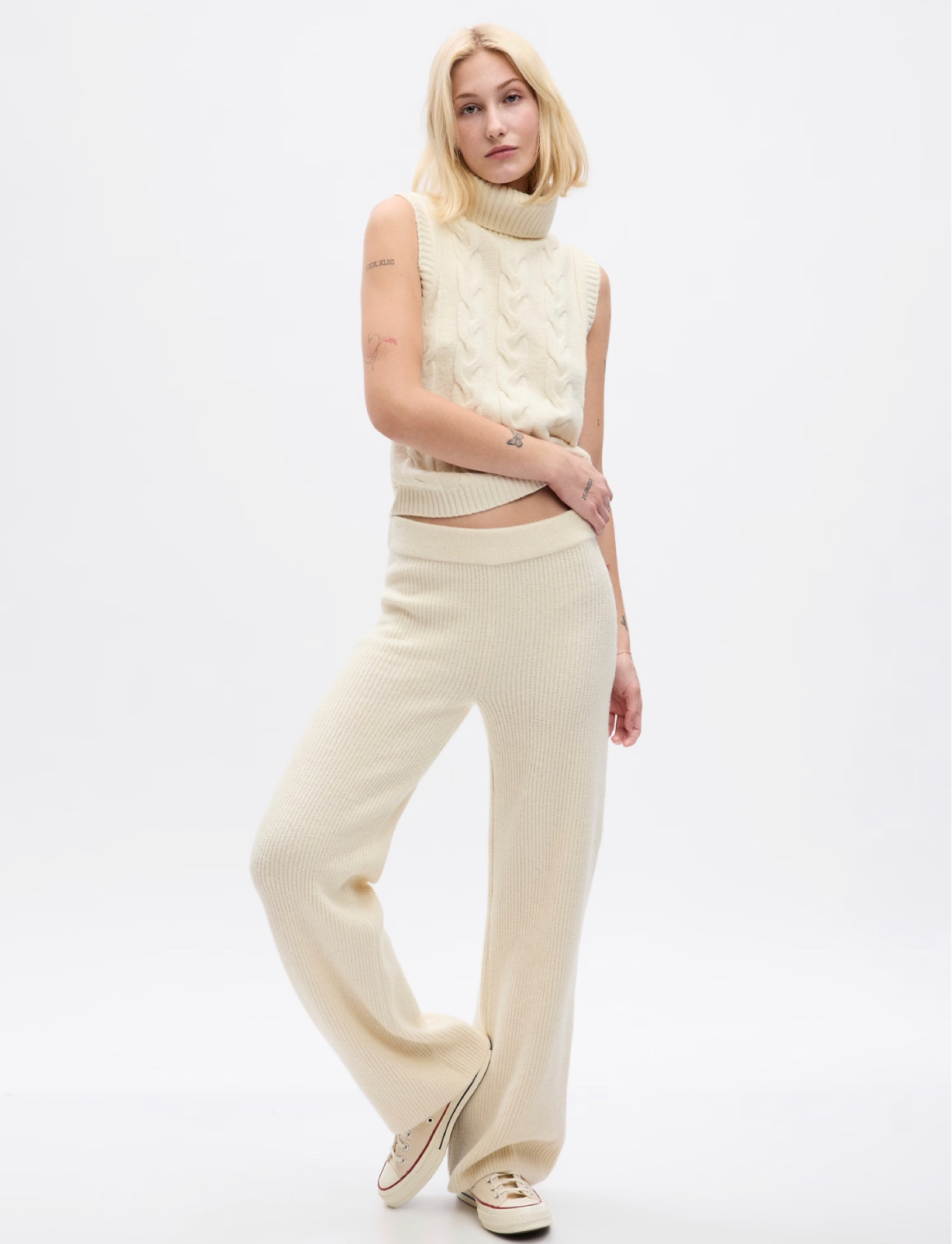 Deal of the day: cozy sets that are 40% off

#LTKfindsunder100 #LTKSeasonal #LTKtravel