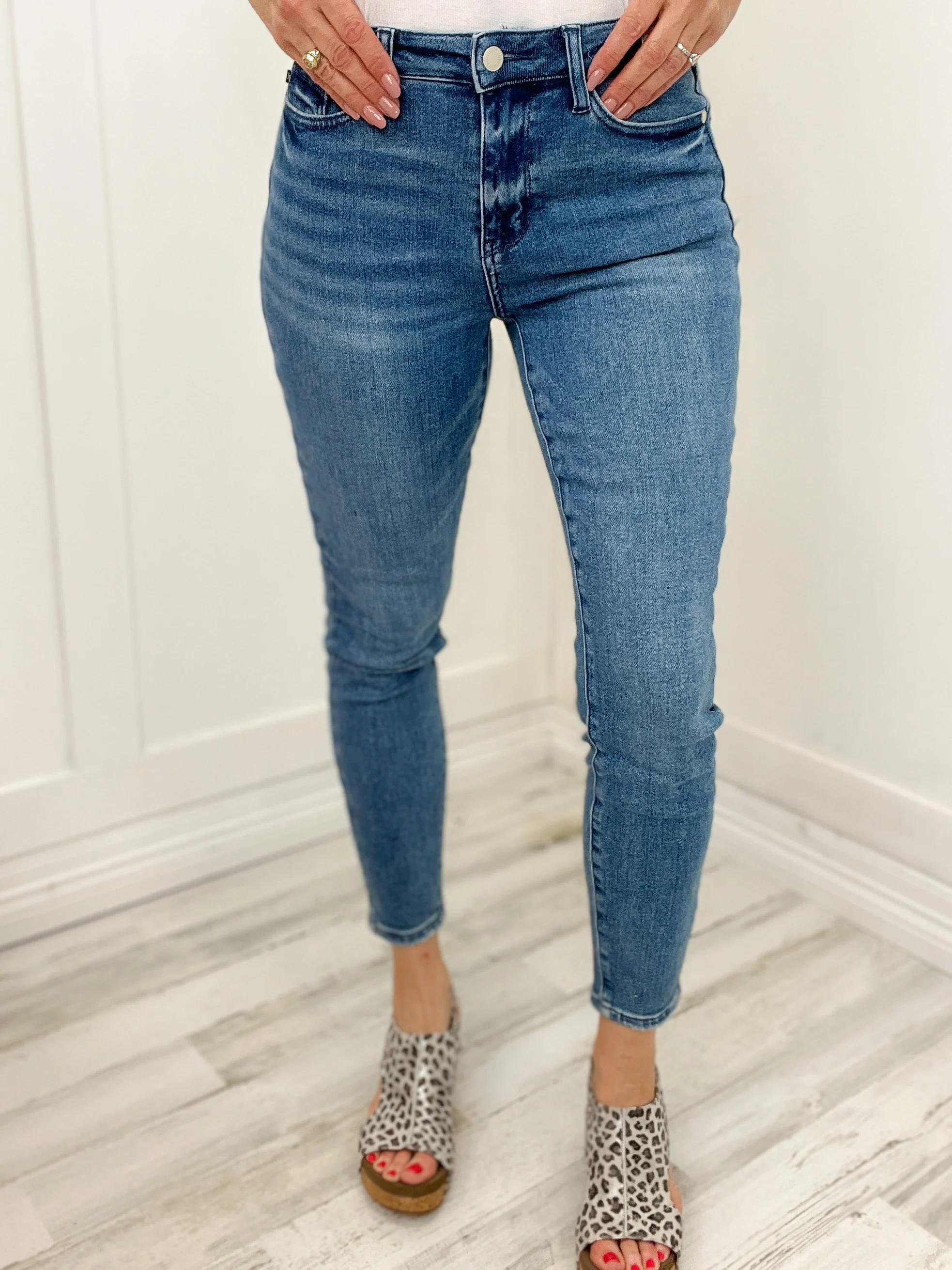 Judy Blue Hi-Waist Relaxed Fit Denim Jeans | Emma Lou's Boutique