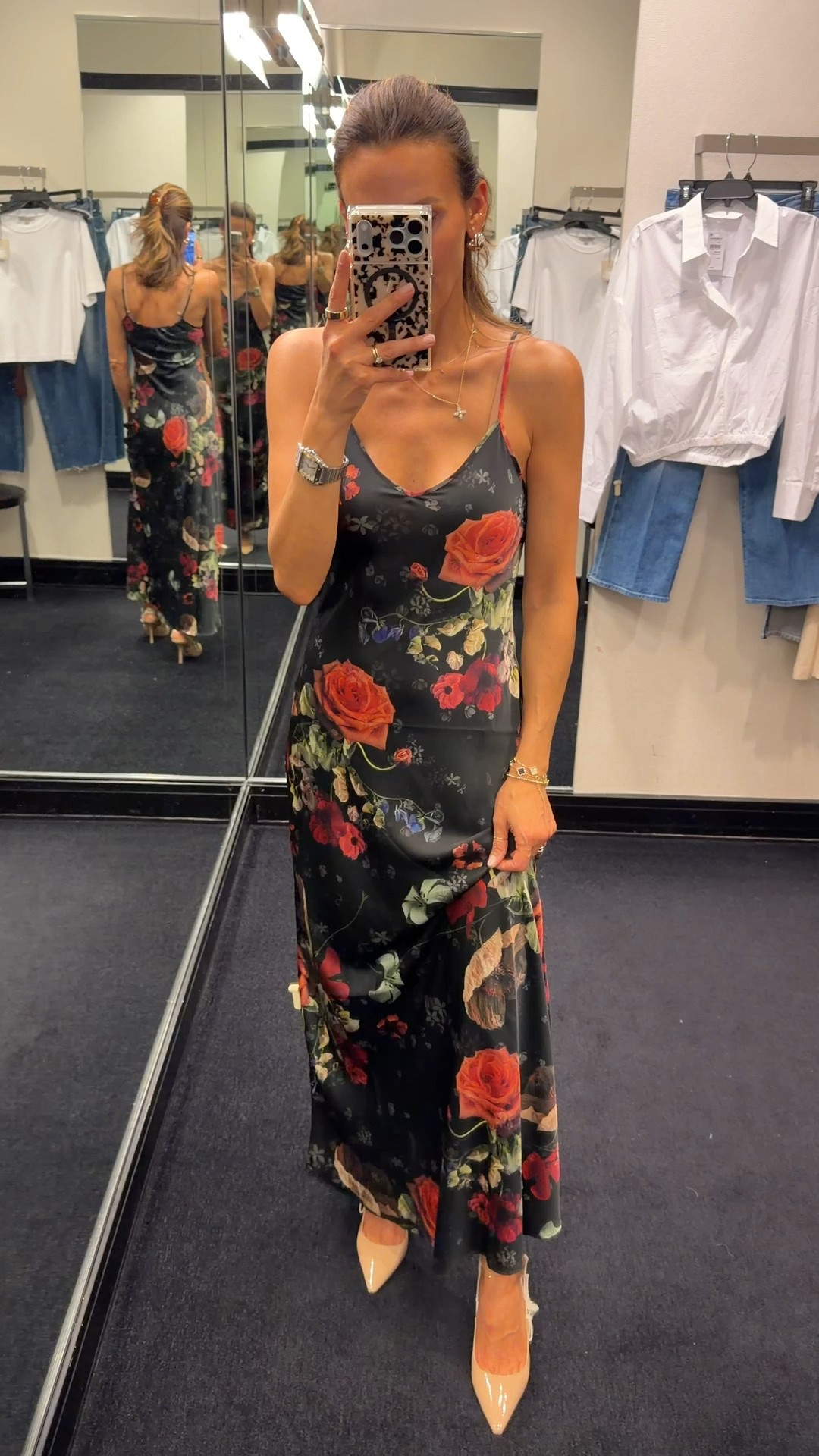 This one came to life on the body, impeccable fit, they really do a great job with slip dresses, I have a few from this brands and love! Size xs 

#LTKOver40 #LTKootd #LTKSeasonal