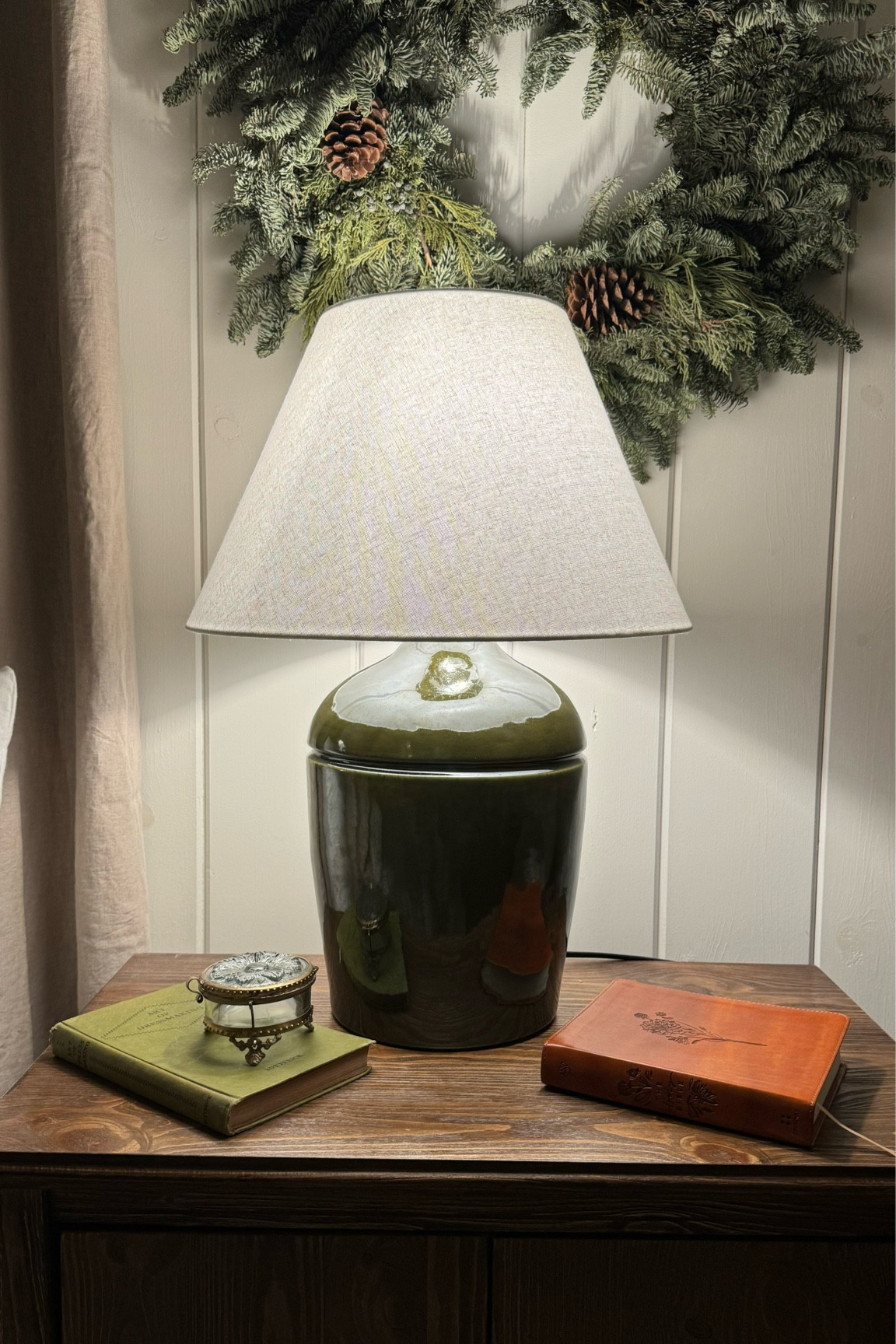 Finally got this beautiful Studio McGee lamp!!! They’re always sold out!! Such a beautiful green. I’ll share in the natural light tomorrow 

#LTKhome