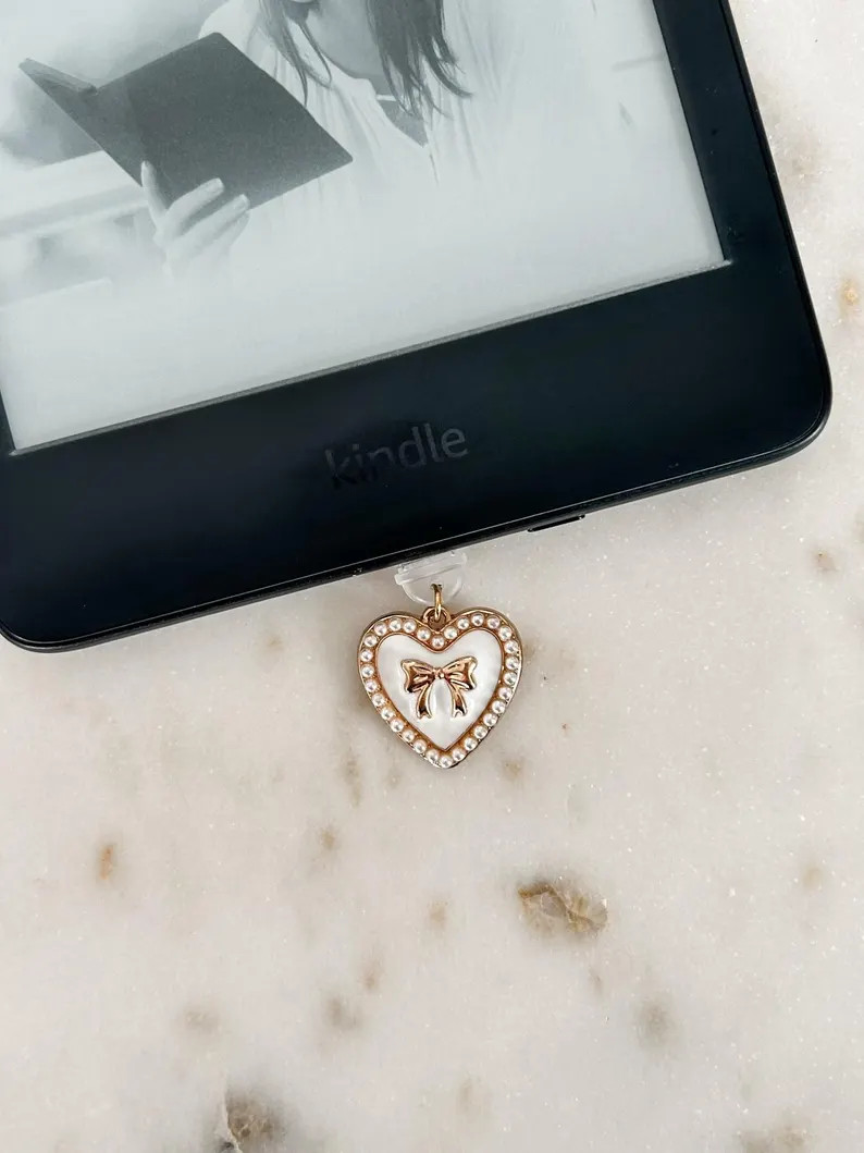 Bow Heart Charm Kindle Dust Plug | Bow Heart Kindle Charm | USB-C Dust Plug | Bookish Gifts - Ets... | Etsy (US)