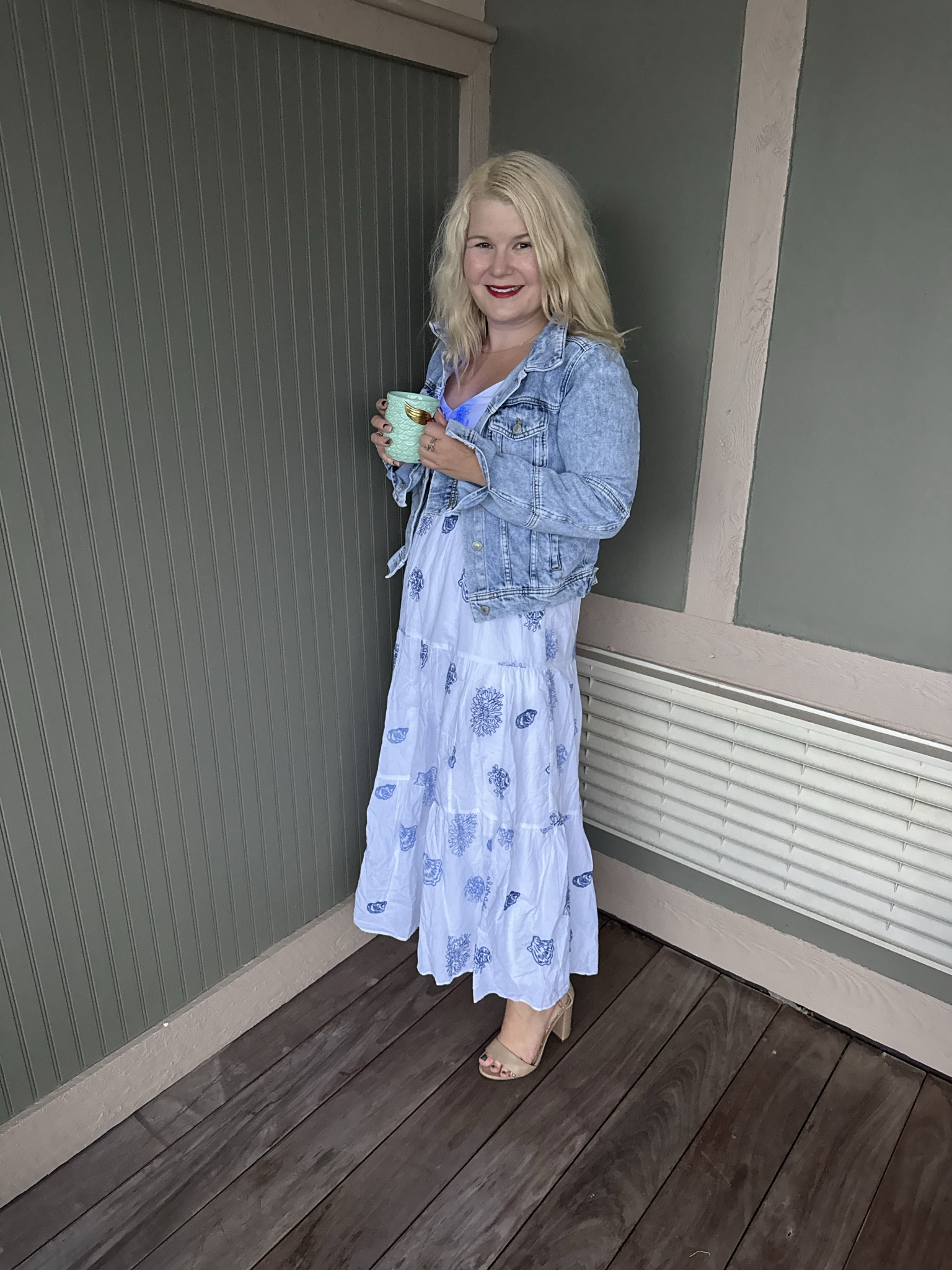 Lilly pulitzer is my go to for pretty vacation dresses that are easy to style while being comfy and chic. 

#LTKPetite #LTKWedding #LTKootd