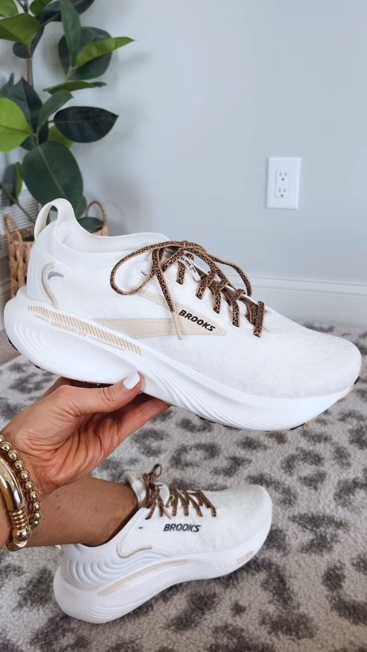 I needed new walking shoes & tried on all the sneakers. These are the absolute most comfortable ones! And they feel absolutely amazing for my evening walks!!! TTS 

#LTKActive #LTKfitnessgoals #LTKMothersDay