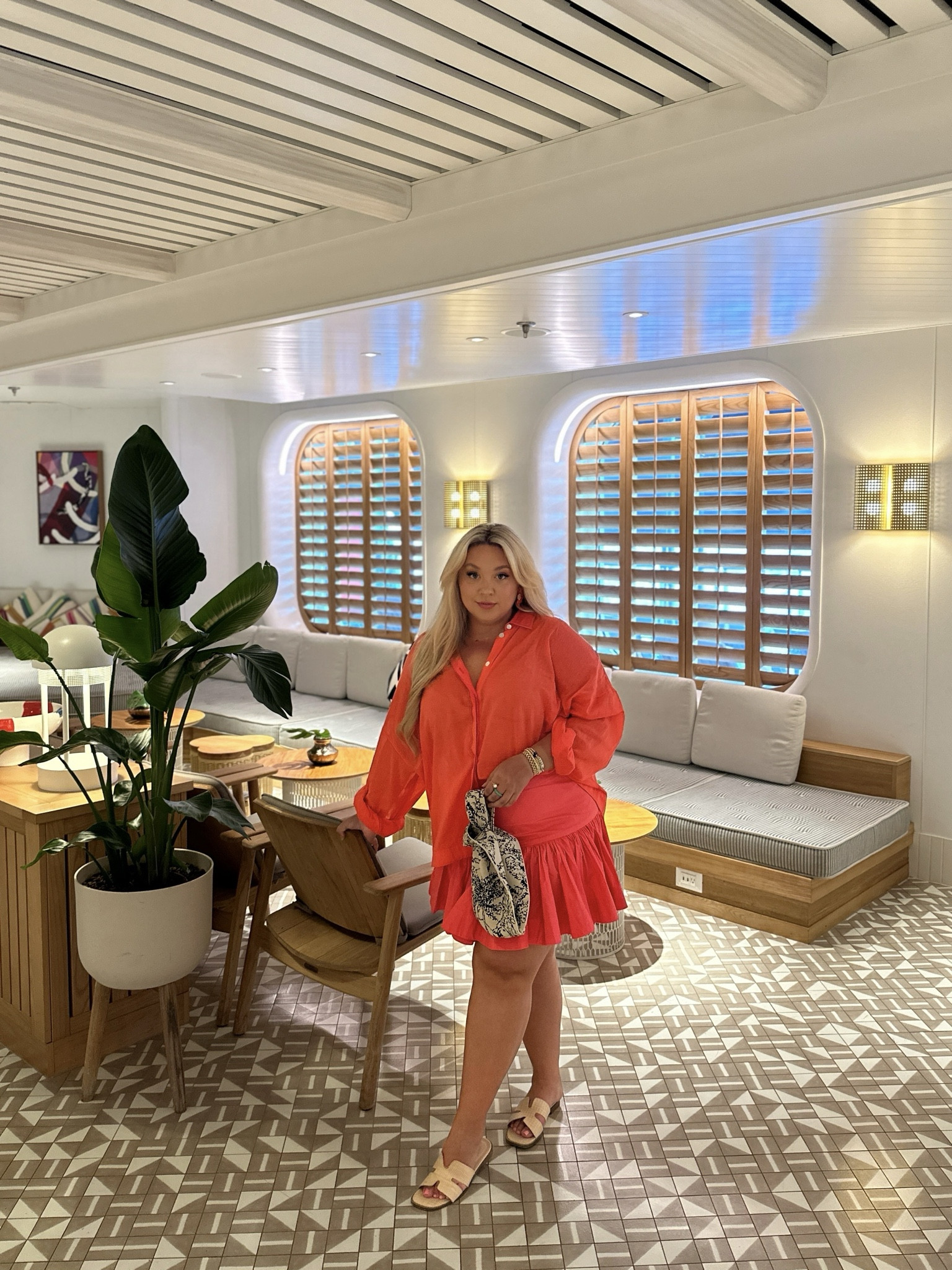 New favorite color unlocked ❤️‍🔥

#LTKtravel #LTKmidsize #LTKaustralia