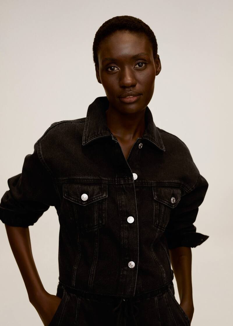 Jeansjacke mit ausgefranstem Saum | MANGO (DE)