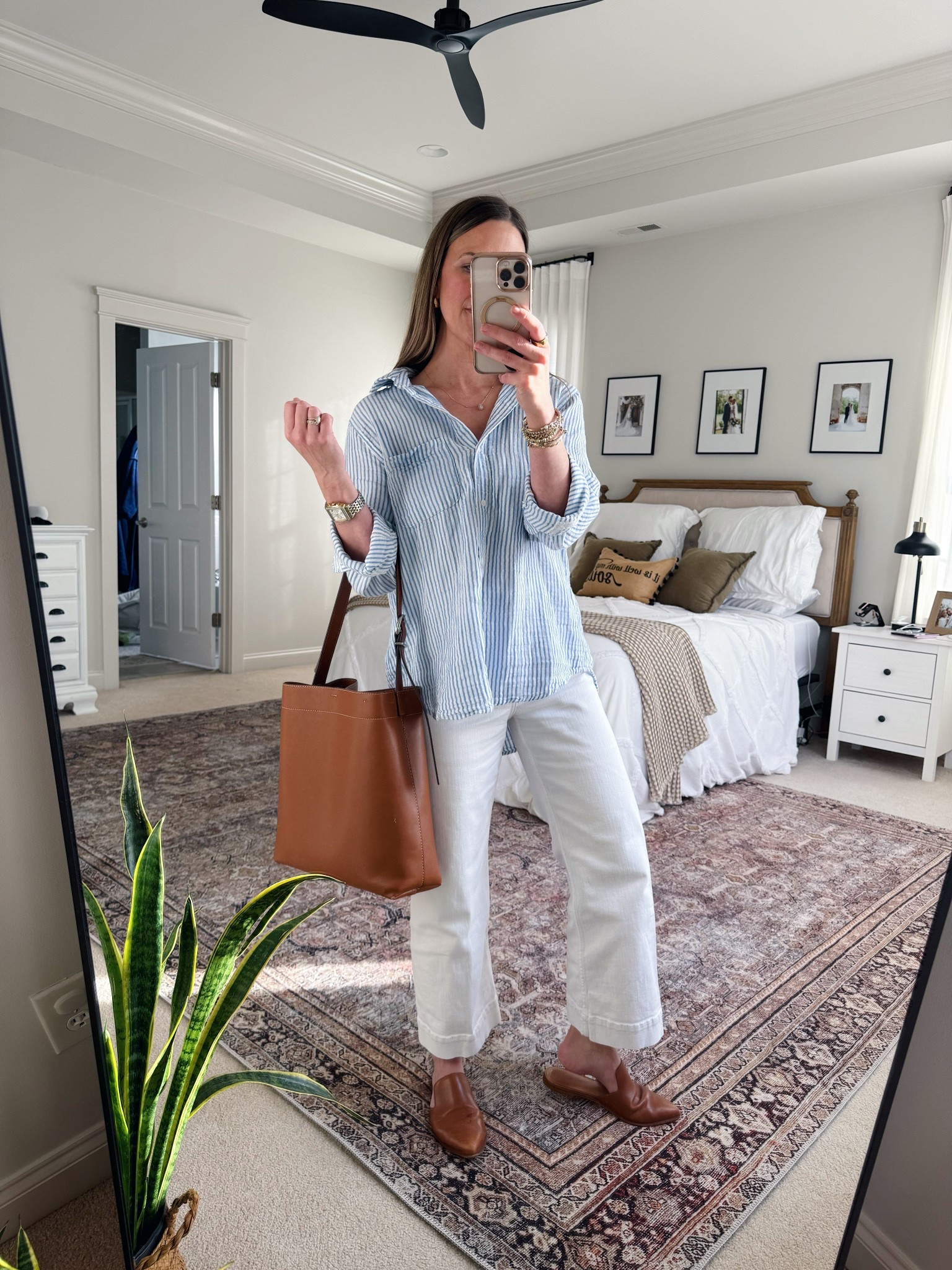 Day 25 of my trial summer capsule wardrobe.

Sizing:
Blue striped button down: small – I sized up one for a more loose fit 
White crop jeans: 26 – I also sized up in these. If between sizes go up. 

Classic style, preppy style, Hampton style, French girl style, French girl, summer, quiet, luxury, elevated, casual, white jeans, bucket bag

#LTKSummerEdit #LTKStyleTip #LTKSeasonal