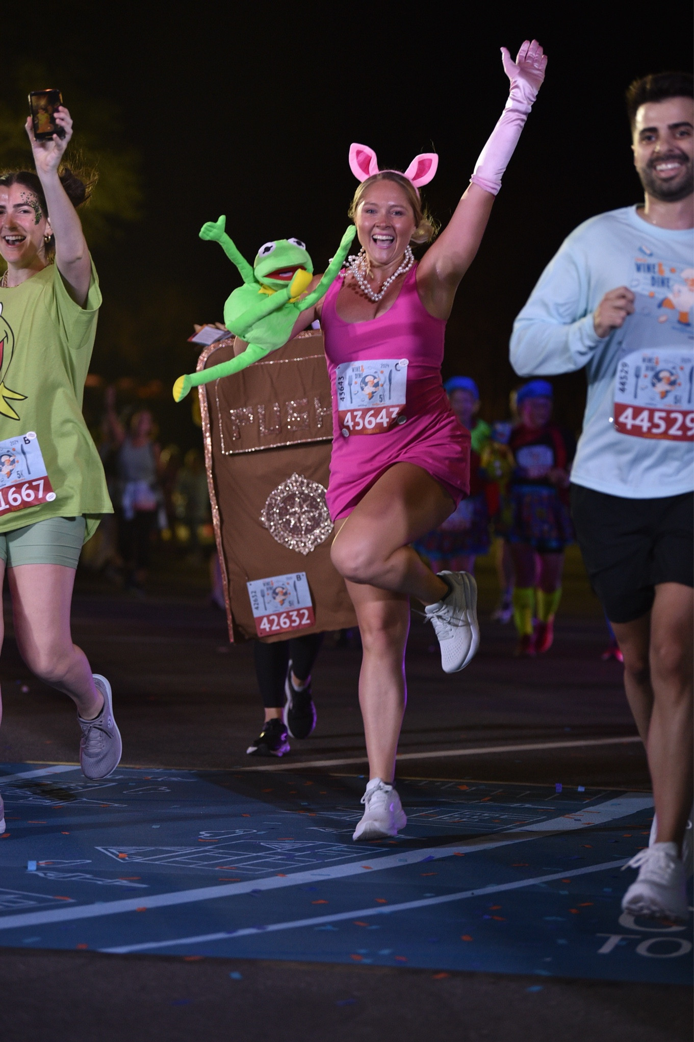 Wine and Dine 5K costume! 🐸🐷

#LTKSeasonal #LTKActive #LTKFitness