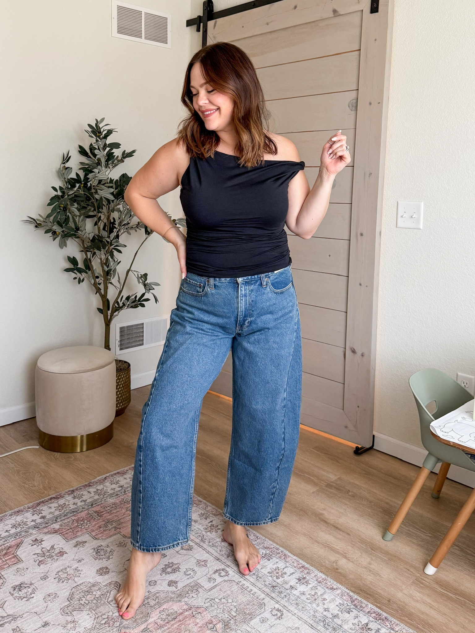 Abercrombie look // love the jeans and this top would be perfect for date night 

Abercrombie clothing for spring on sale for LTK SPRING SALE // true size large / midsize spring / date night outfit / spring try on / midsize fashion / mom style

#LTKSaleAlert #LTKStyleTip #LTKMidsize