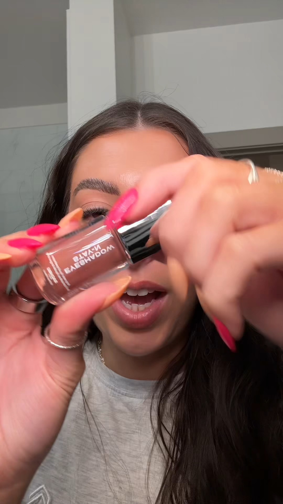 SACHEU Beauty new liquid eyeshadow that lasts all day and offers a buildable color #eyeshadow #makeup

#LTKBeauty