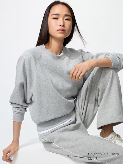 Cropped SweatshirtColour: 03 GREYSize: Women SXXSXSSMLXLXXLFind my sizeGet help with
finding your... | UNIQLO (UK)
