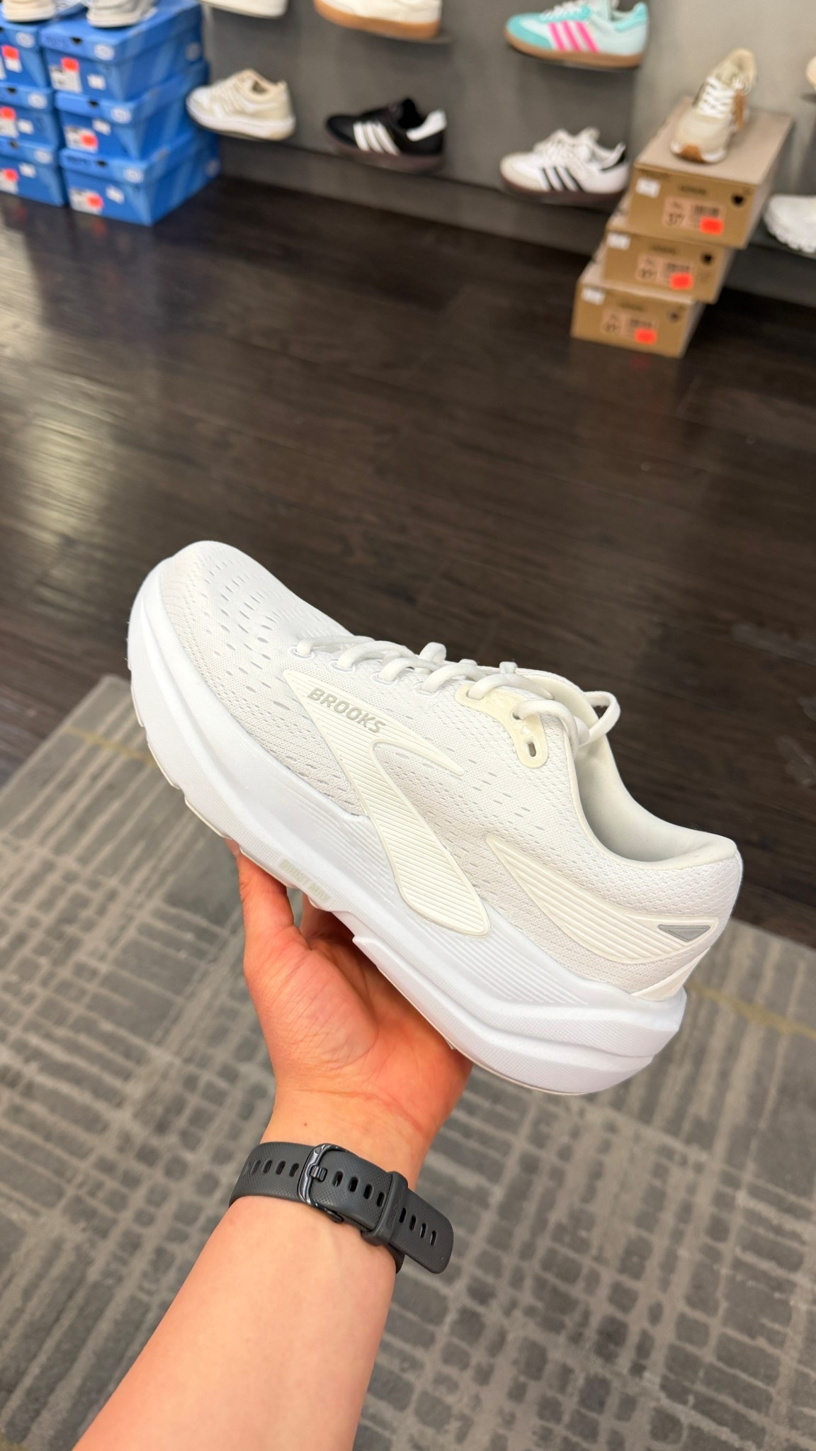 white shoes! 

#LTKfitnessgoals #LTKActive