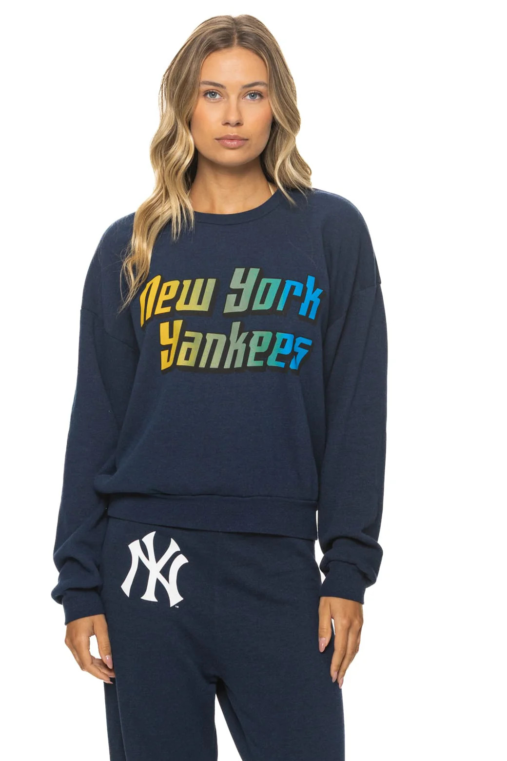 NEW YORK YANKEES 2026 RELAXED CREW SWEATSHIRT - NAVY | Aviator Nation