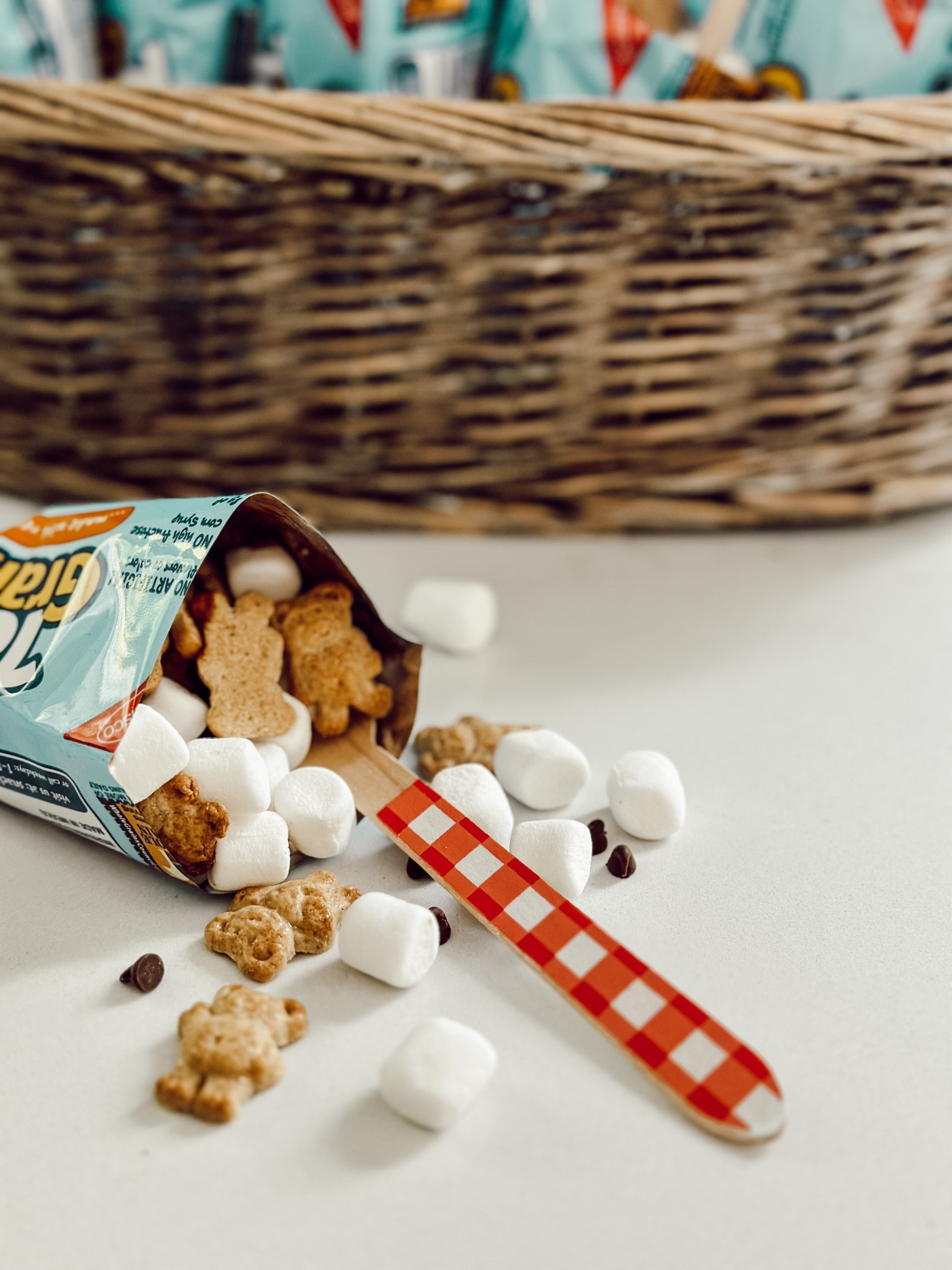 Fun summer treat…walking s’mores! 

#LTKfamily #LTKSeasonal #LTKkids