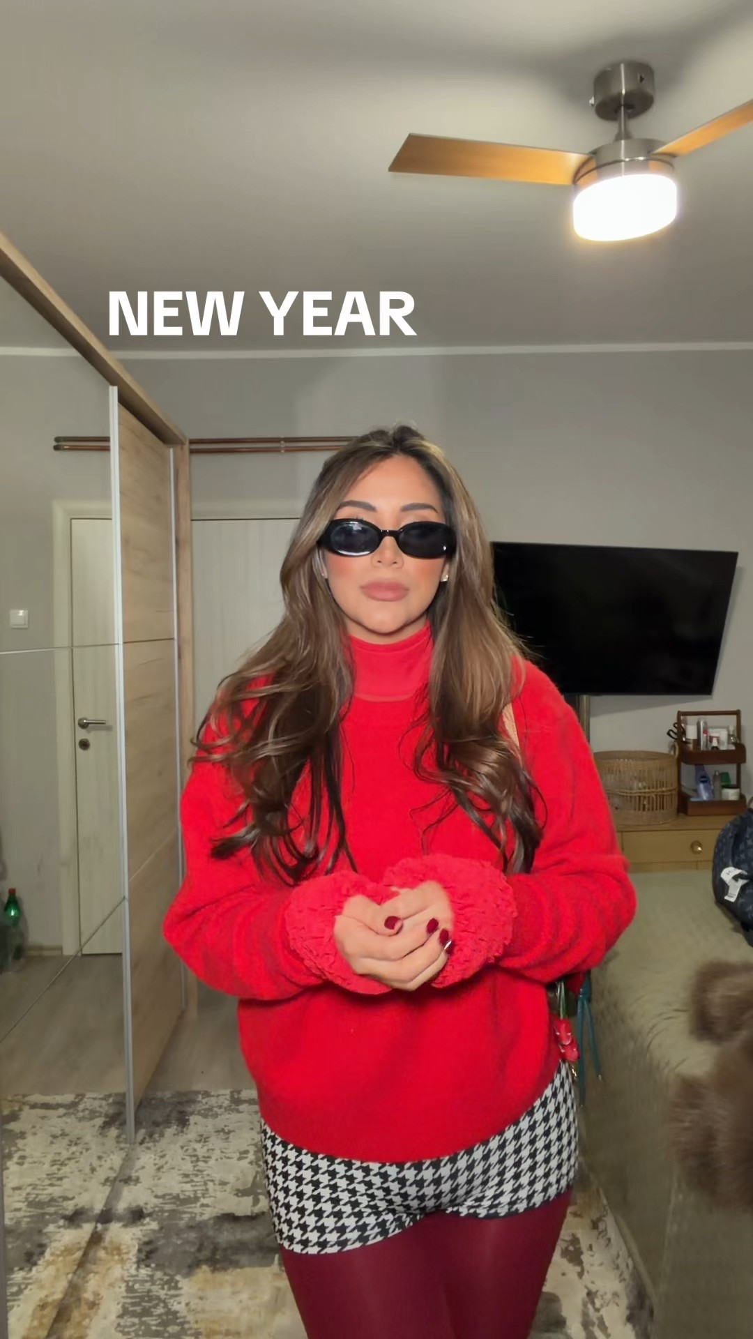 Happy new year gals 💗🥳

#LTKgrwm #LTKootd #LTKHoliday