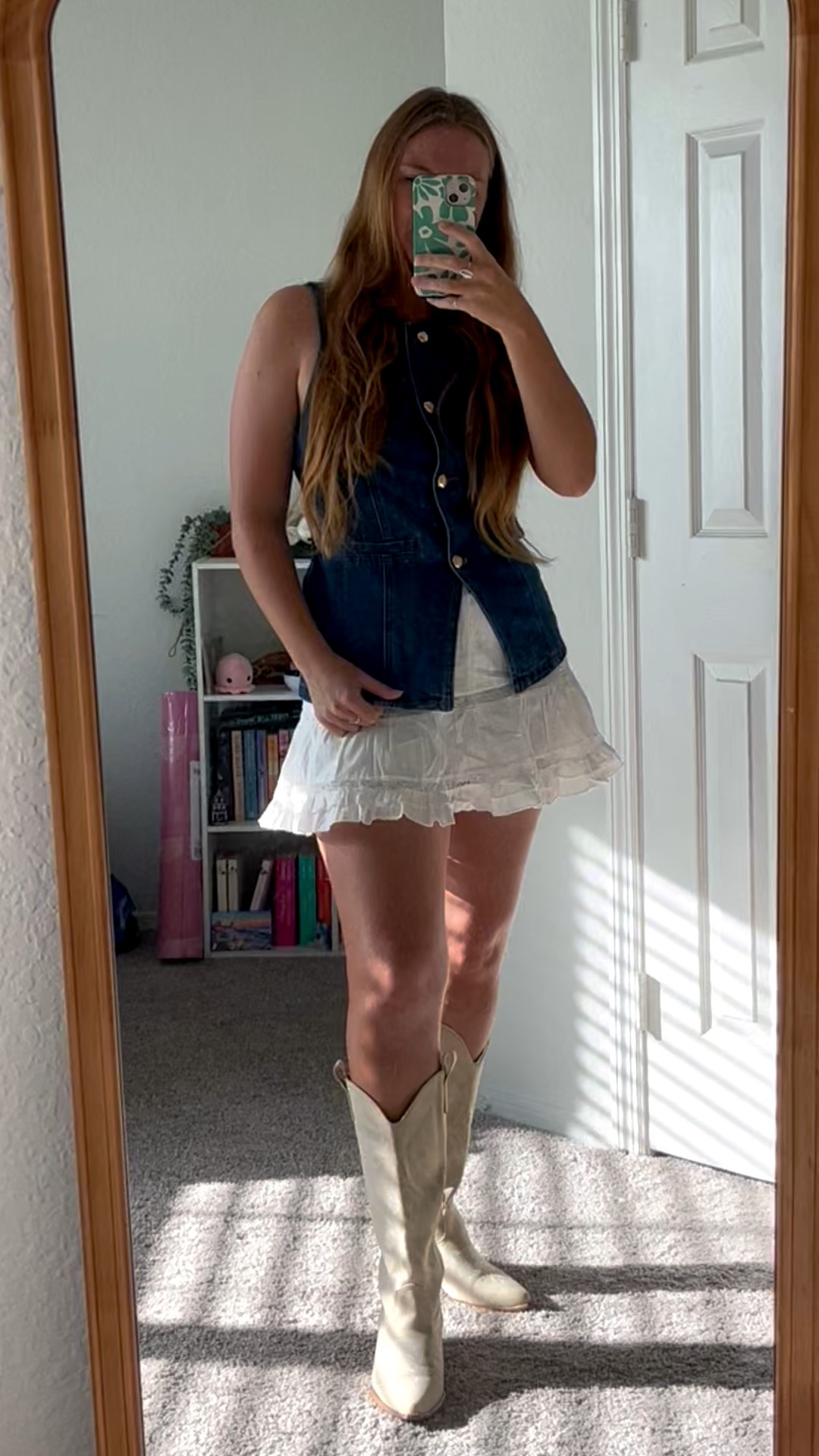 planning out fall transitional fits 🍂
top: medium (tts) - linked similar one
skirt: medium (tts) - linked similar one 
shoes: size 6 (tts)
#fallootd #fallwardrobe #ootd #fallfashion

#LTKFindsUnder50 #LTKSeasonal #LTKShoeCrush