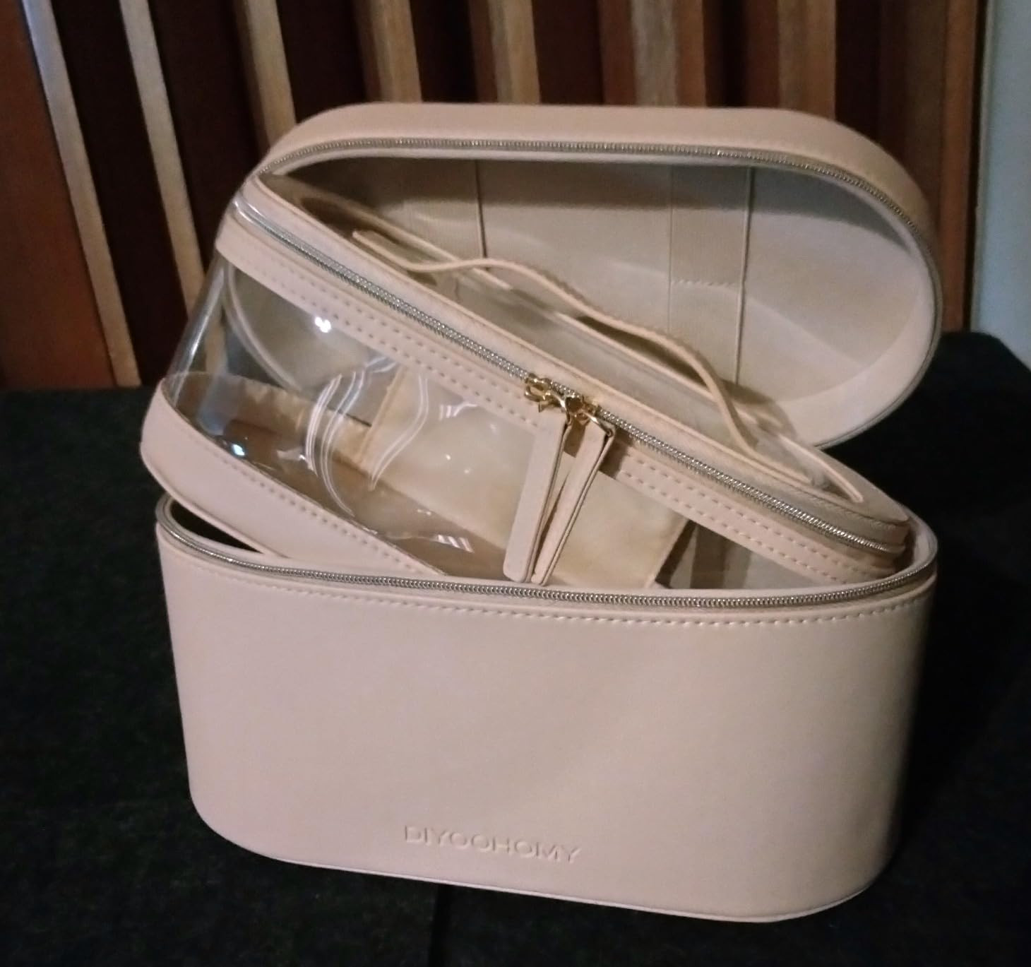 Cosmetic case | Amazon (US)