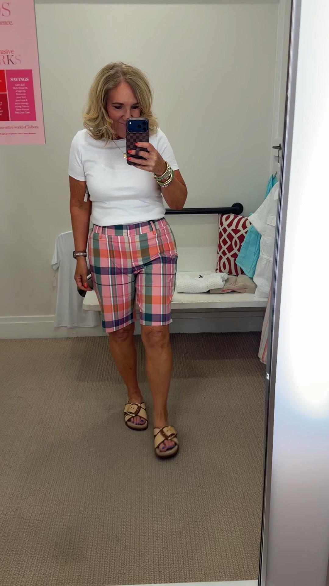 One day sale on tees and shorts! 
Med in tee
8 petite  in shorts